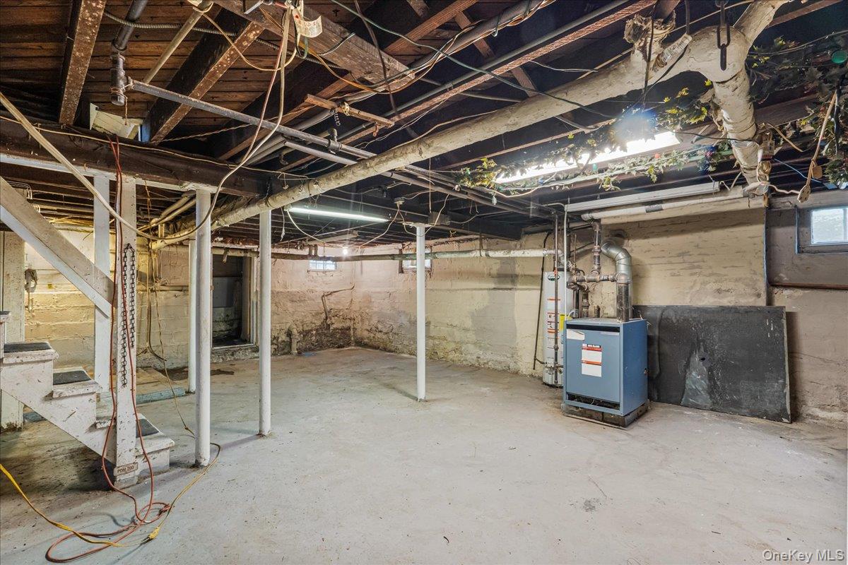 84-25 115th Street, Kew Gardens, NY 11418