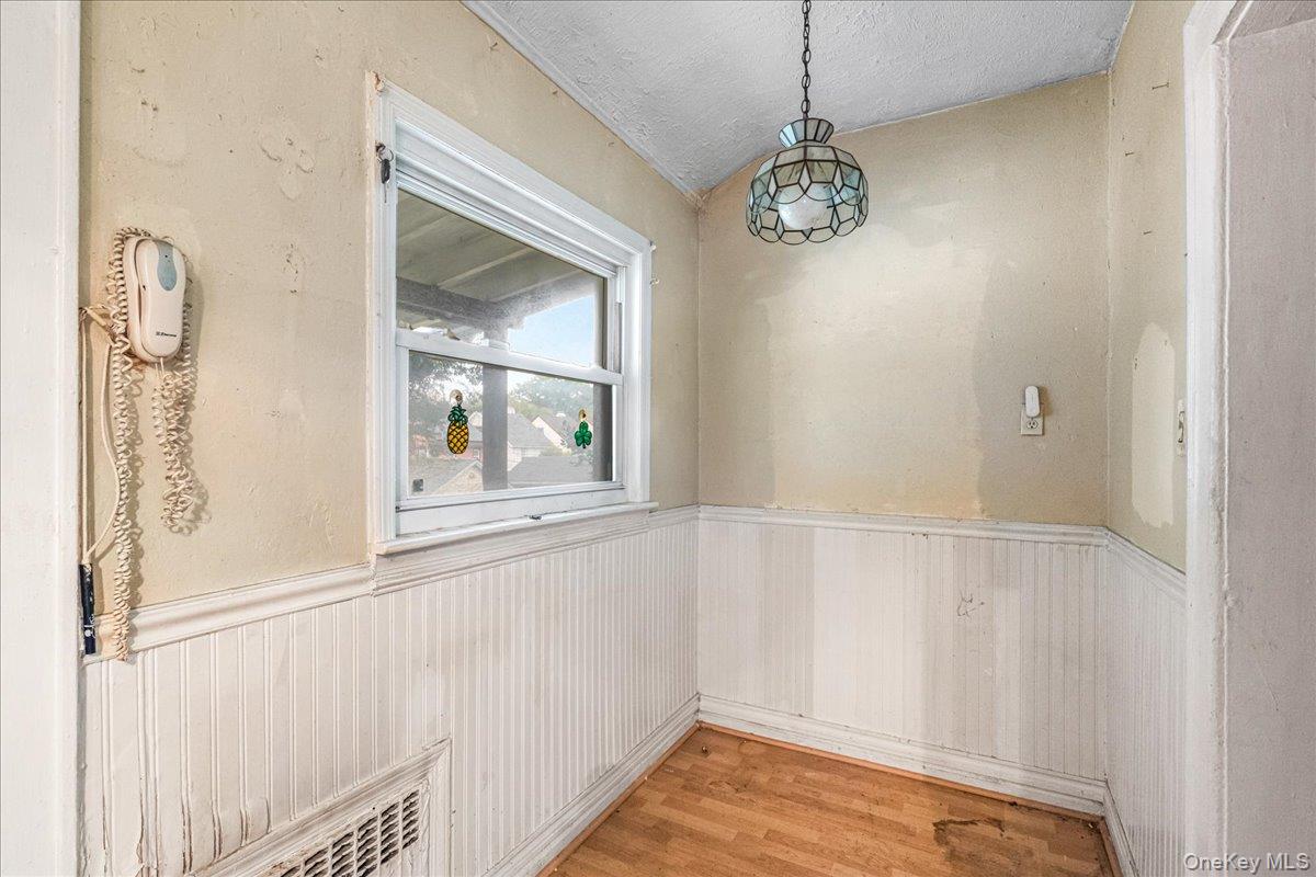 84-25 115th Street, Kew Gardens, NY 11418