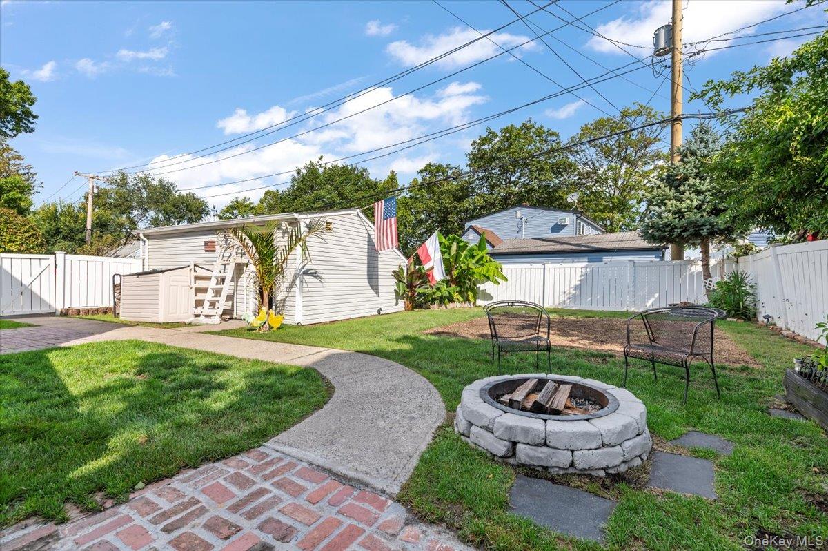 109 Periwinkle Road, Levittown, NY 11756