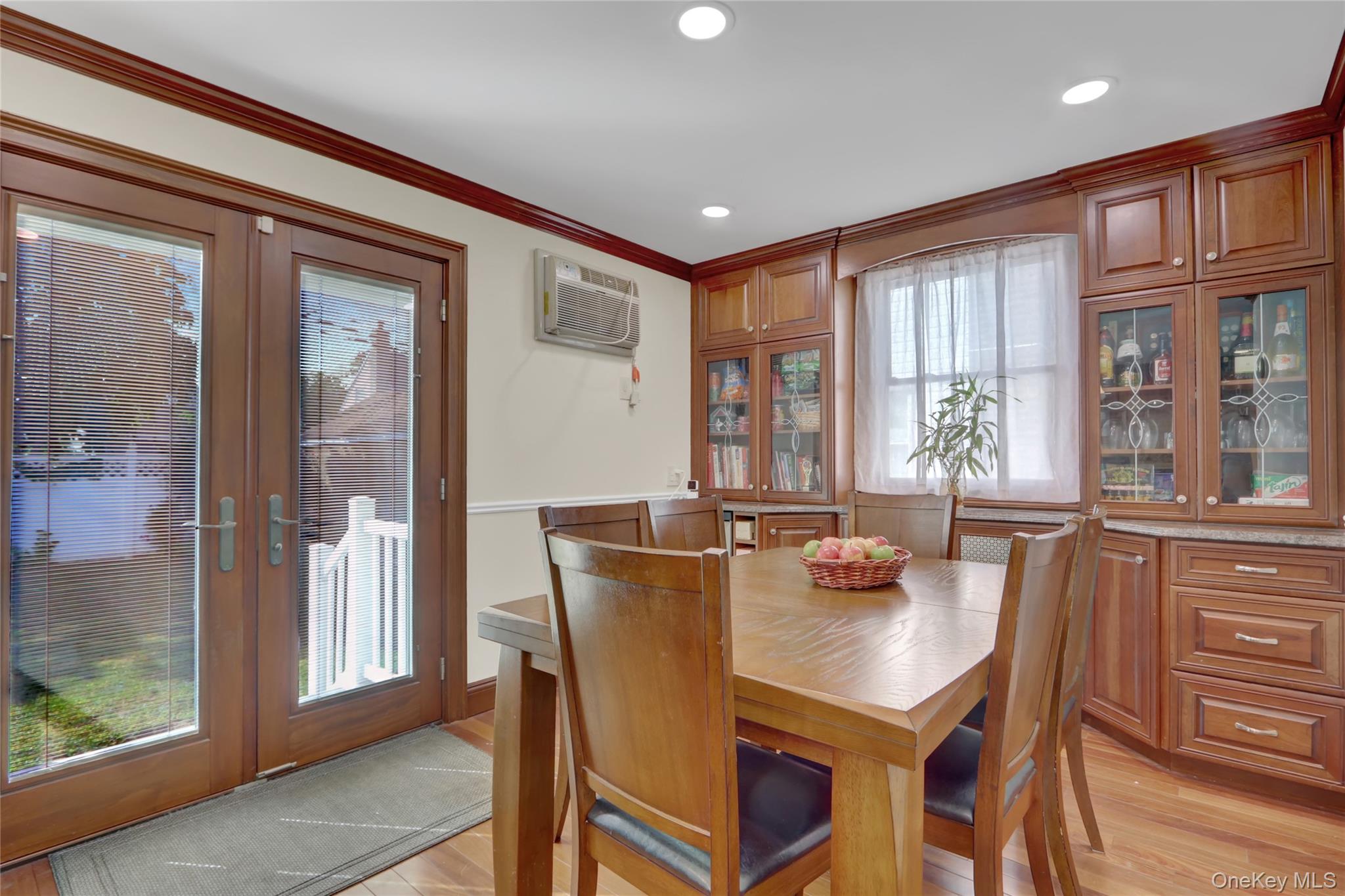 85-16 250th Street, Bellerose, NY 11426