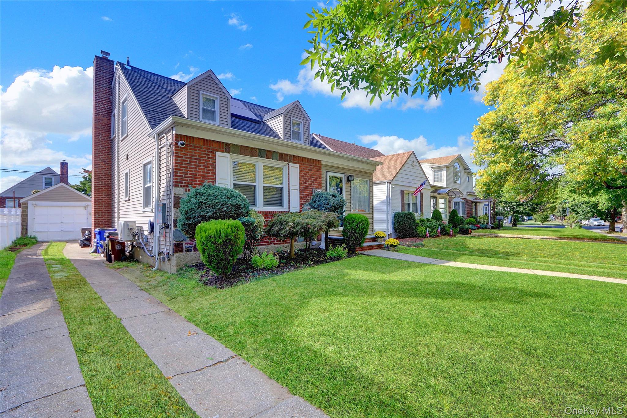 85-16 250th Street, Bellerose, NY 11426