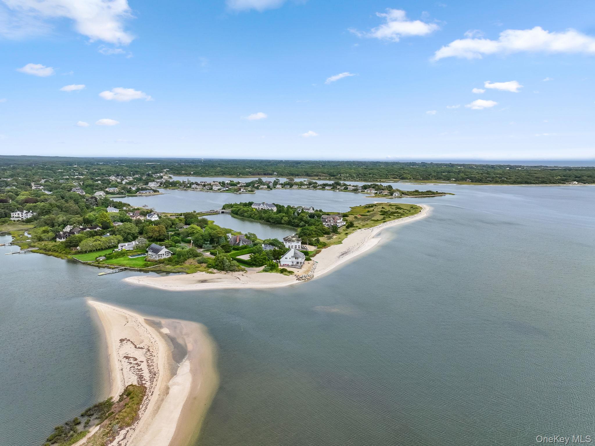 Southampton, NY 11968