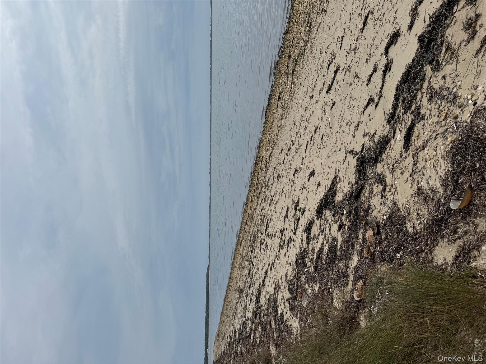 Southampton, NY 11968