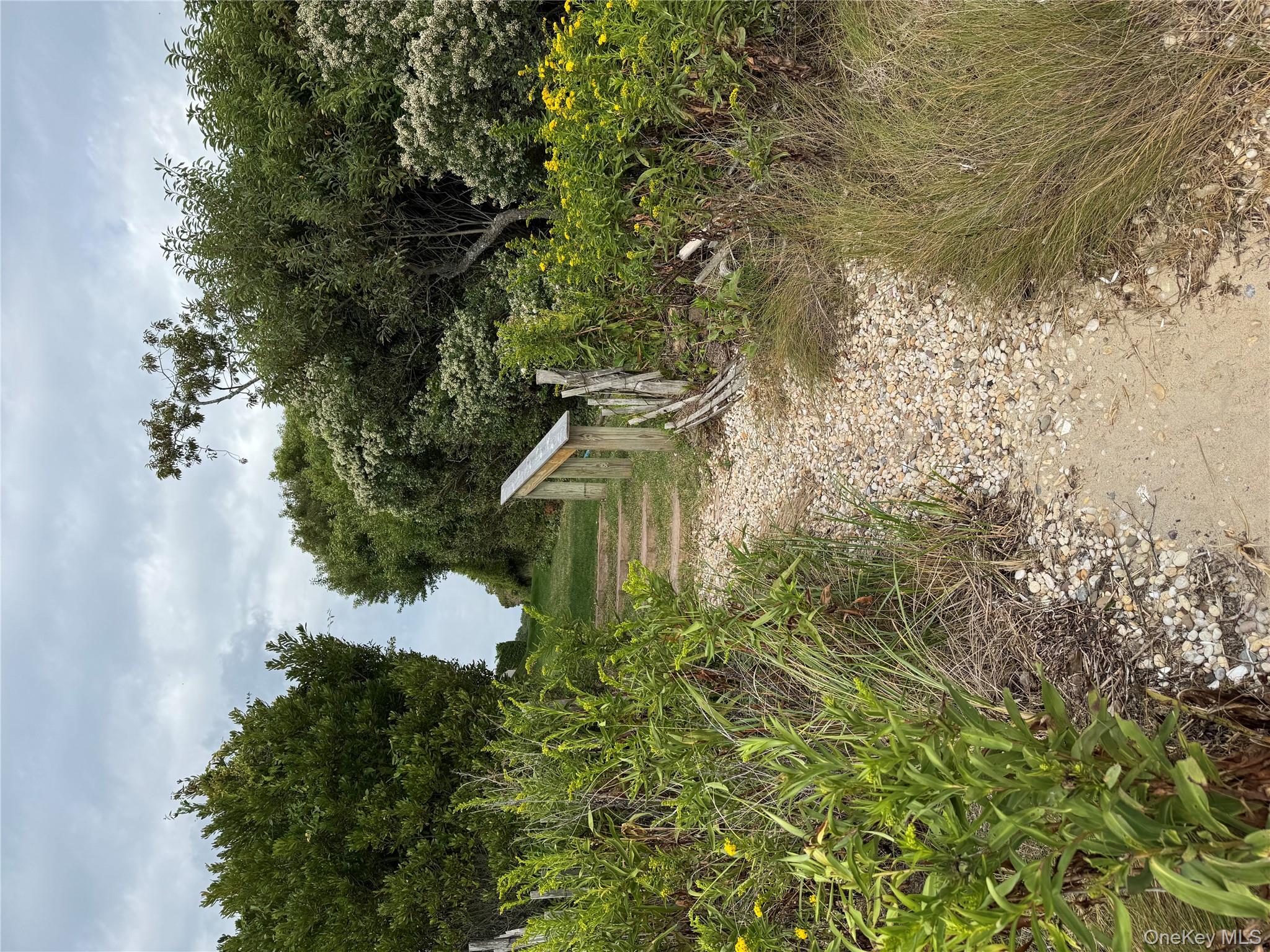 Southampton, NY 11968