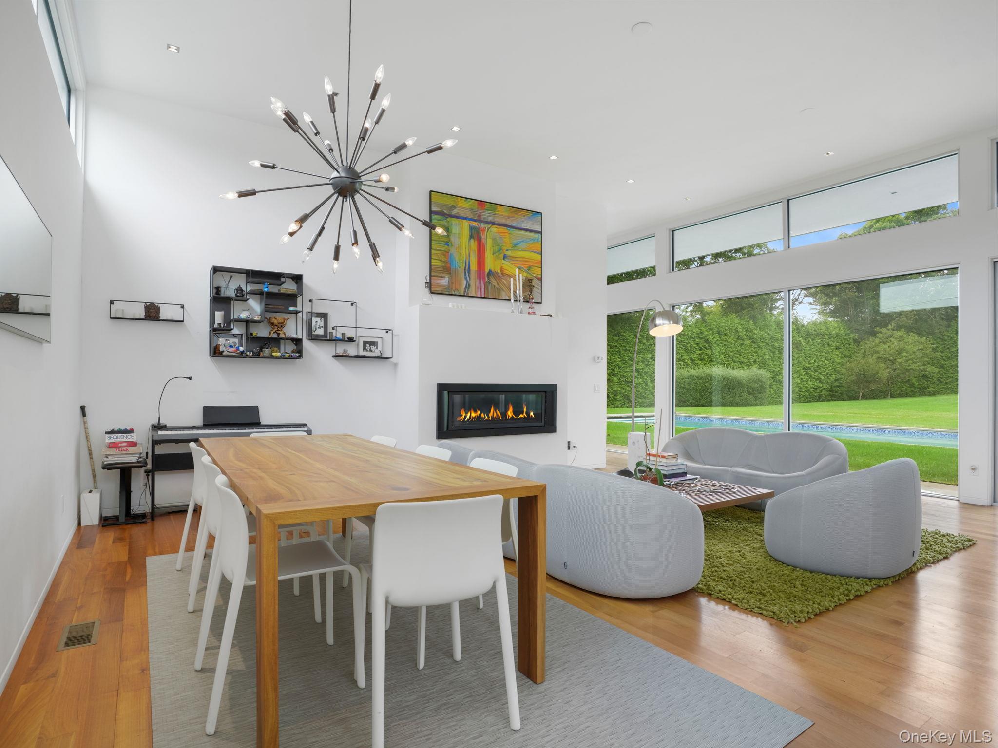 Southampton, NY 11968