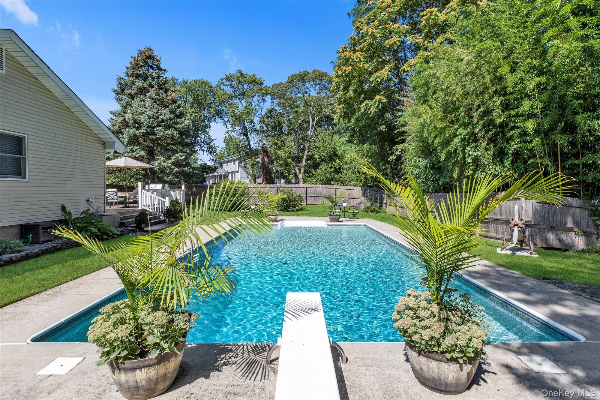 41 Landing Lane, Port Jefferson, NY 11777