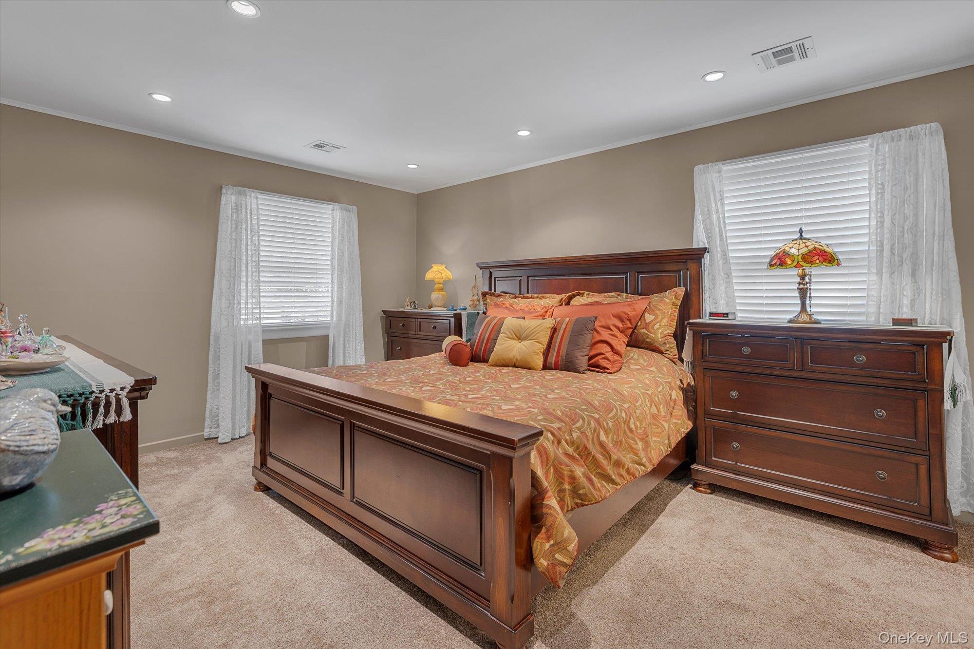 41 Landing Lane, Port Jefferson, NY 11777