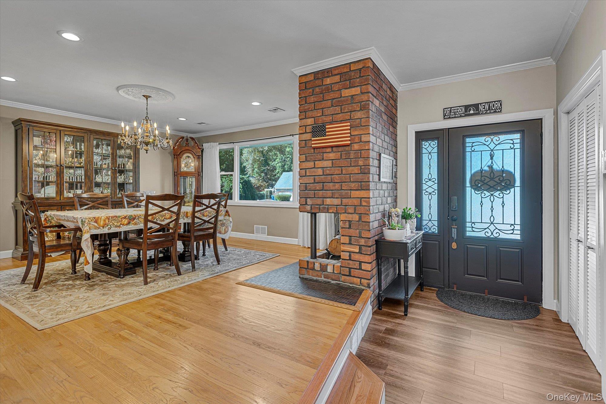 41 Landing Lane, Port Jefferson, NY 11777