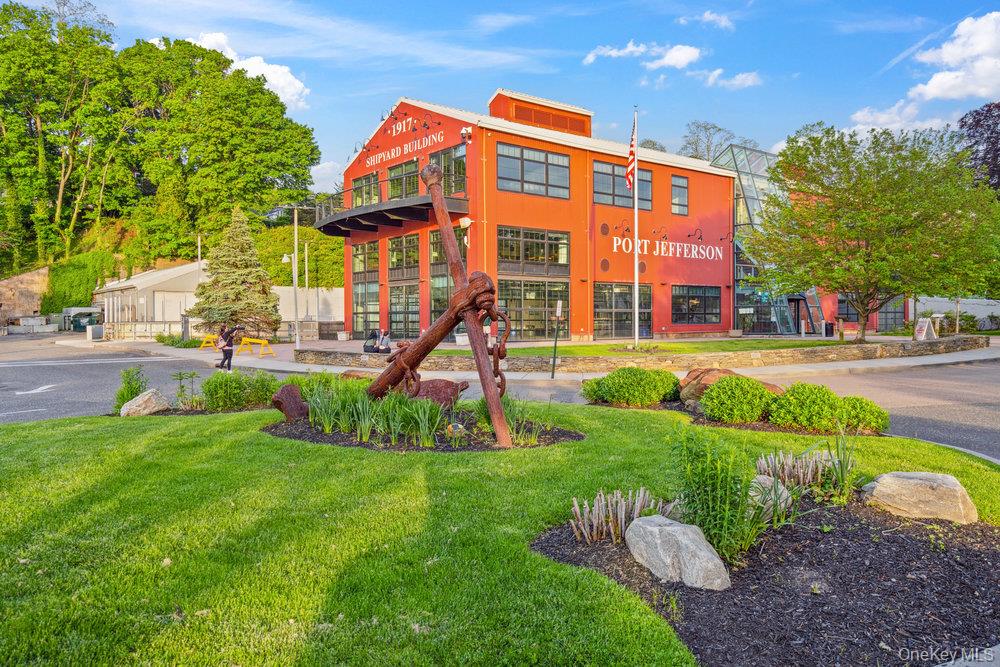 41 Landing Lane, Port Jefferson, NY 11777