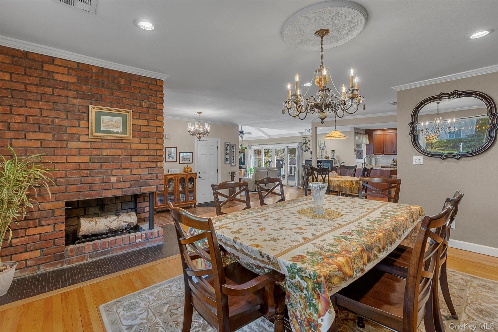 41 Landing Lane, Port Jefferson, NY 11777