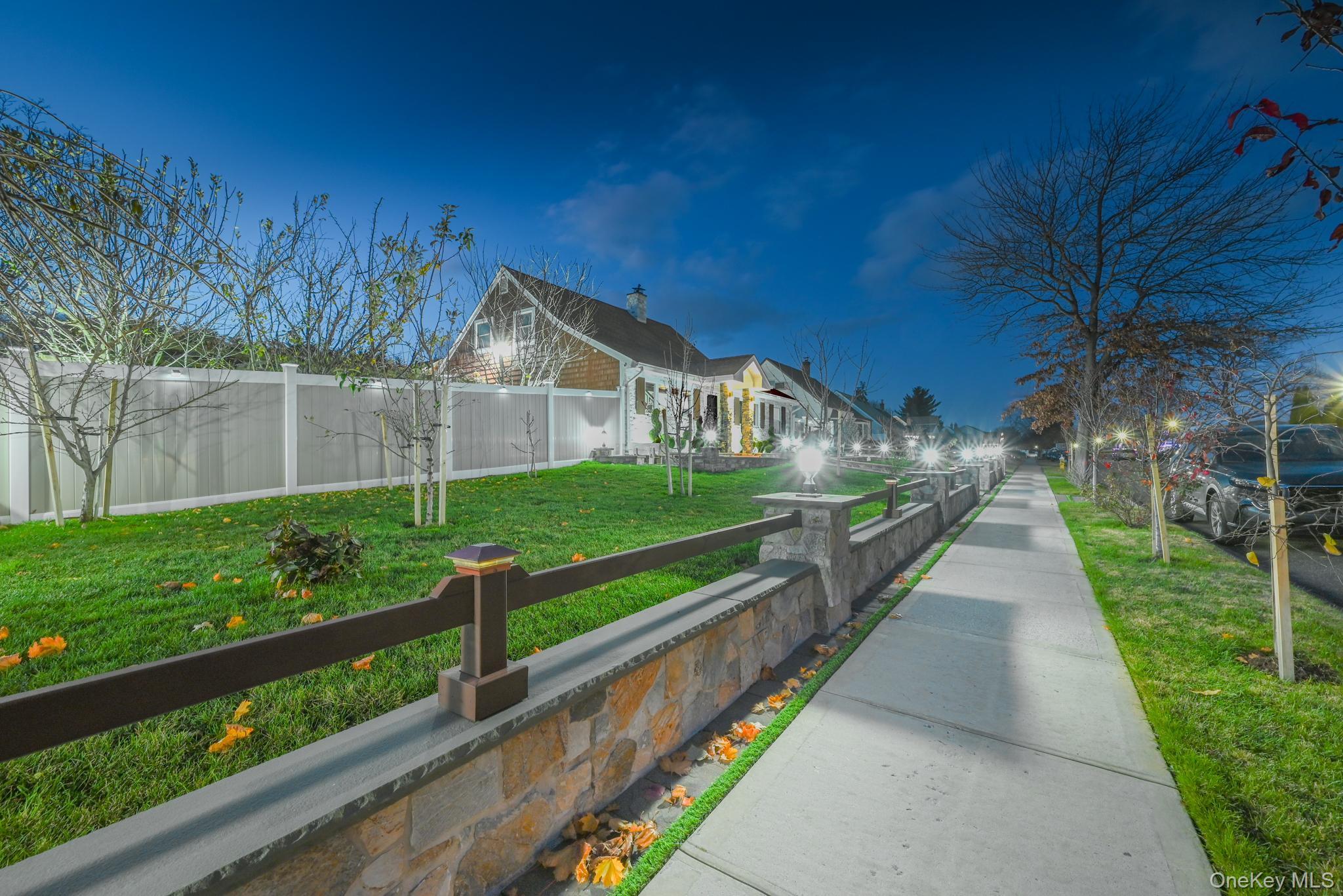 38 Quarry Lane, Levittown, NY 11756