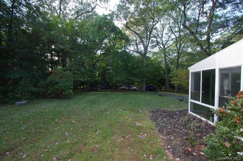 16 Mount Sinai Coram Road, Coram, NY 11727