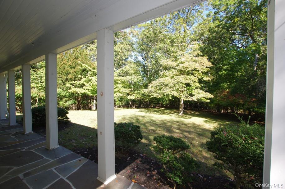 16 Mount Sinai Coram Road, Coram, NY 11727