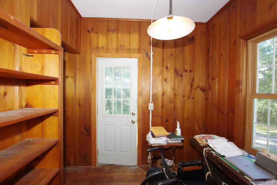 16 Mount Sinai Coram Road, Coram, NY 11727