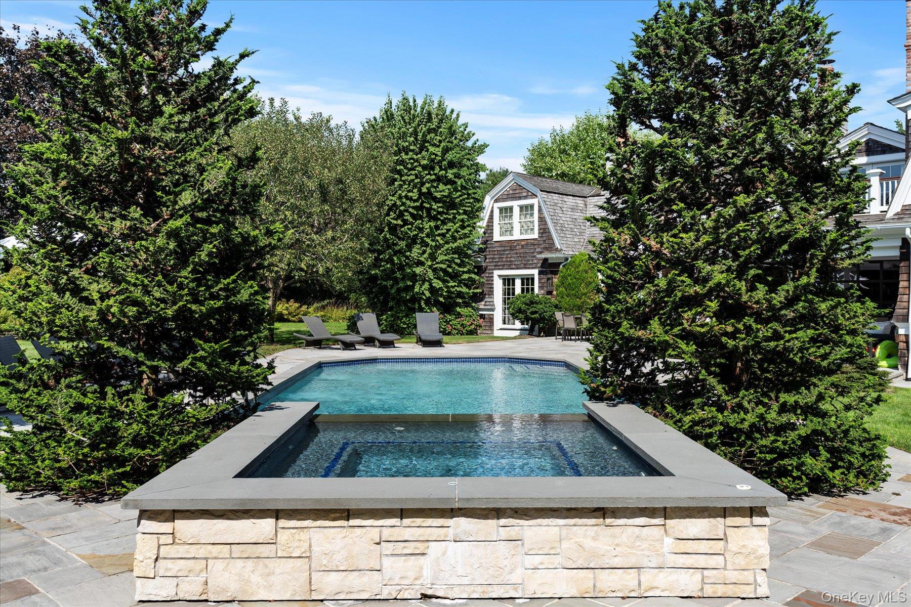 231 Flying Point Road, Southampton, NY 11968