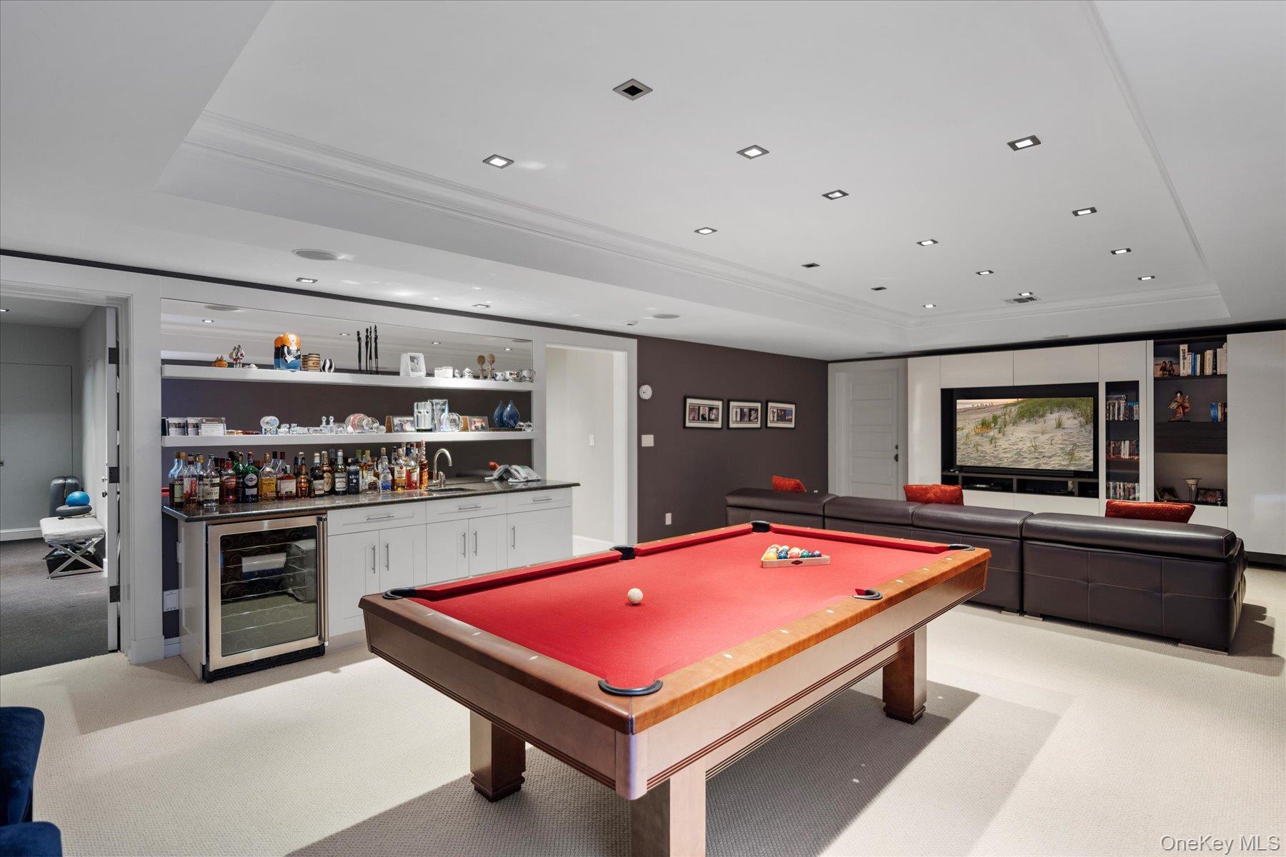 231 Flying Point Road, Southampton, NY 11968