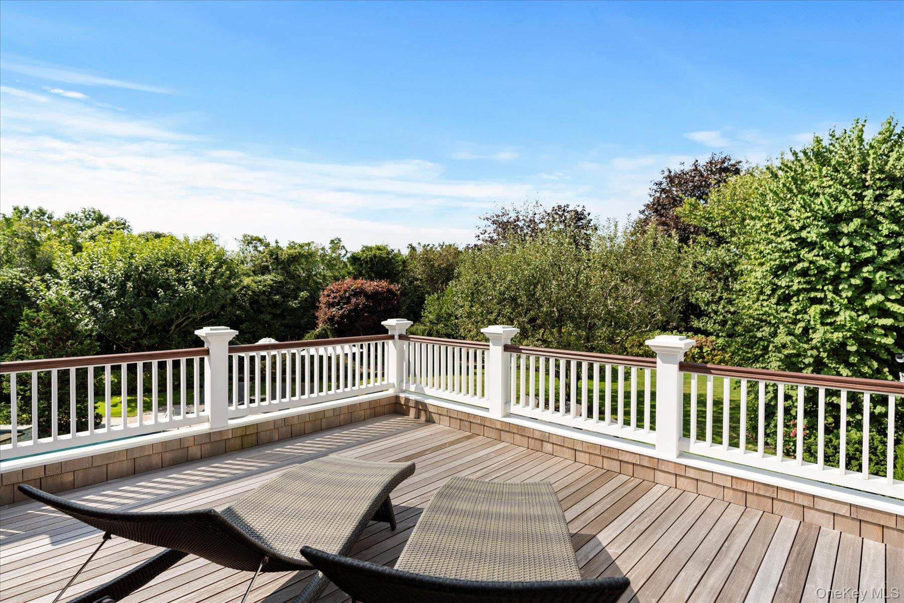 231 Flying Point Road, Southampton, NY 11968