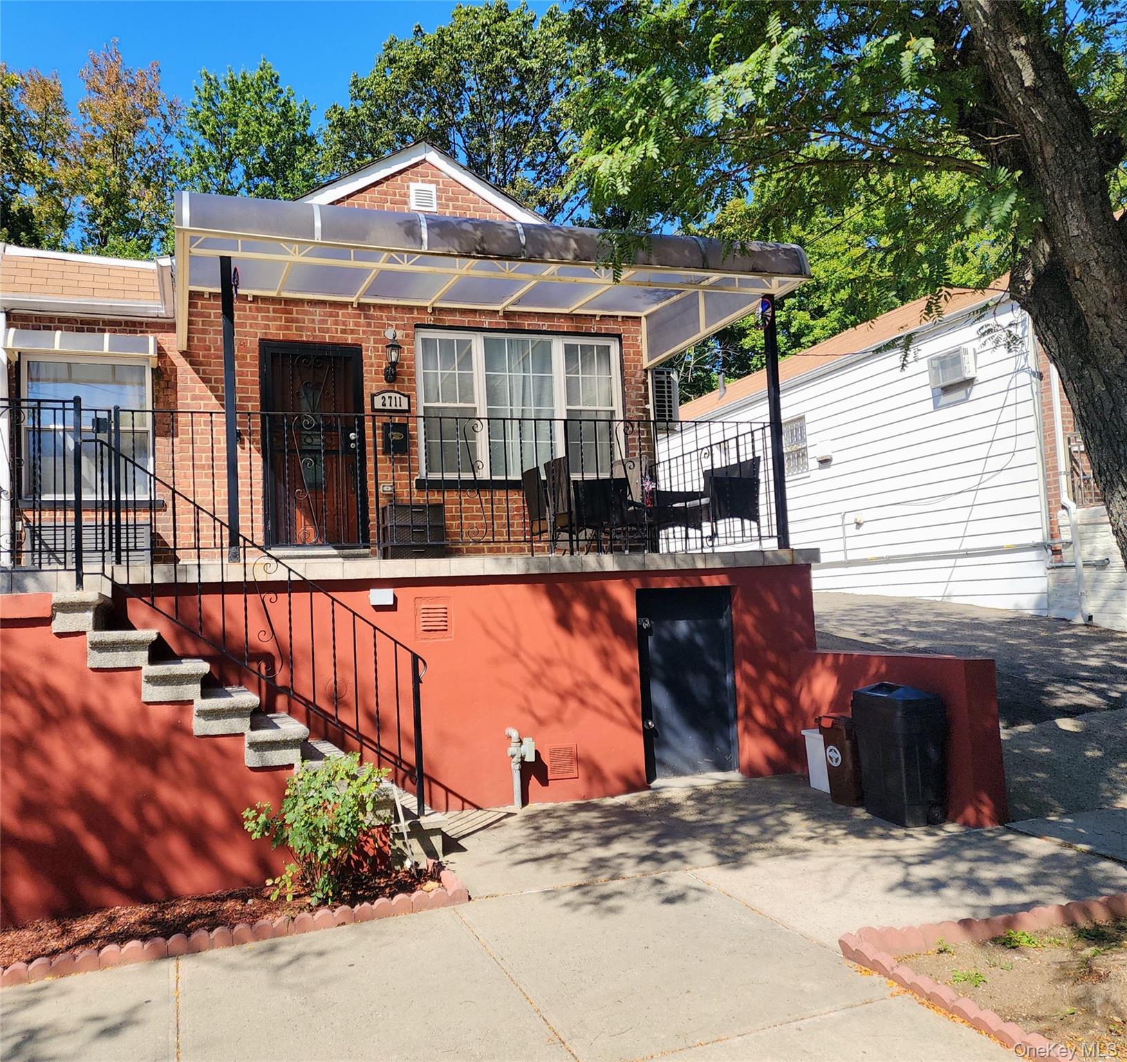 2711 Dewitt Place, Bronx, NY 10469