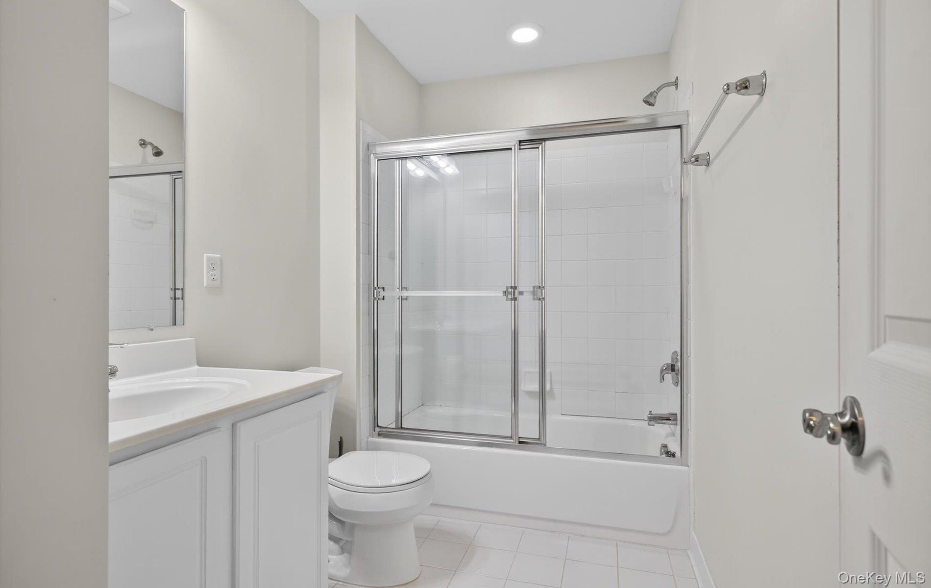 113 Willow Lane, Valley Stream, NY 11580