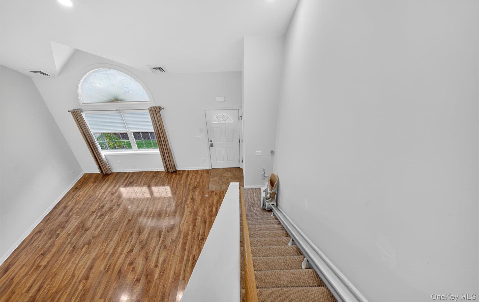 113 Willow Lane, Valley Stream, NY 11580