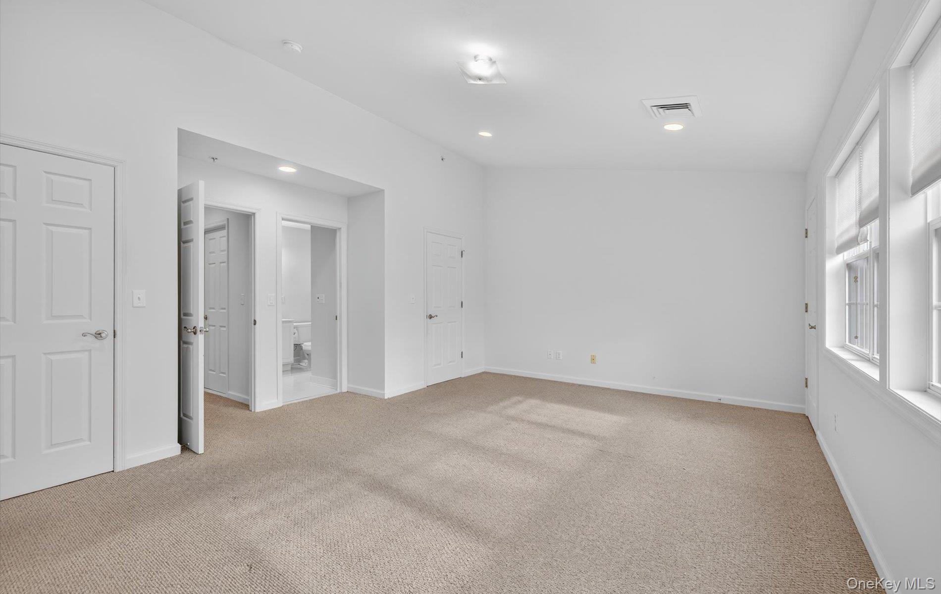 113 Willow Lane, Valley Stream, NY 11580