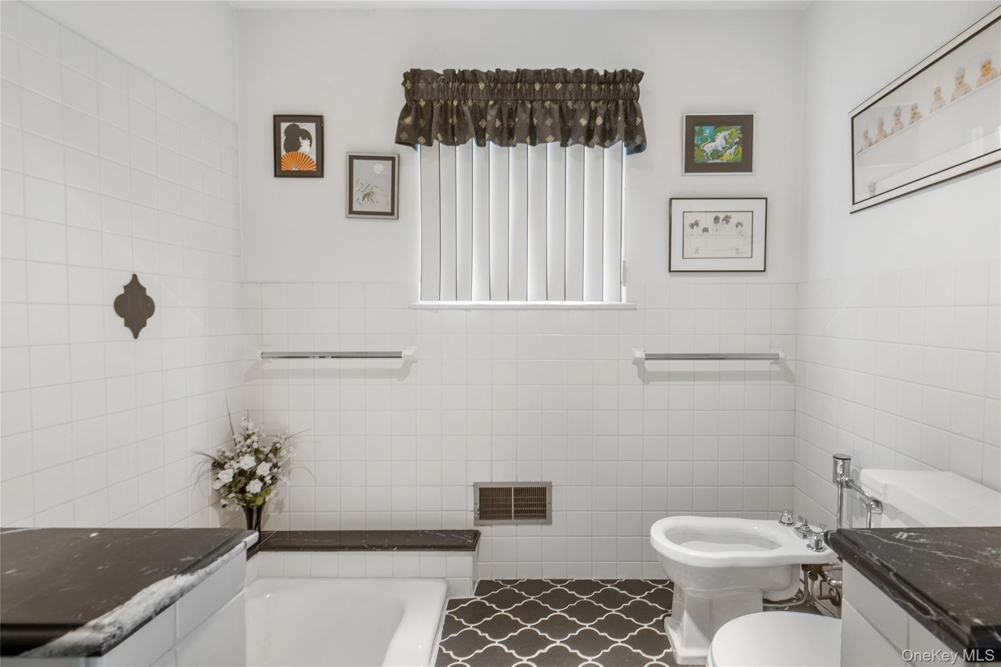 26 Jill Drive, West Nyack, NY 10994