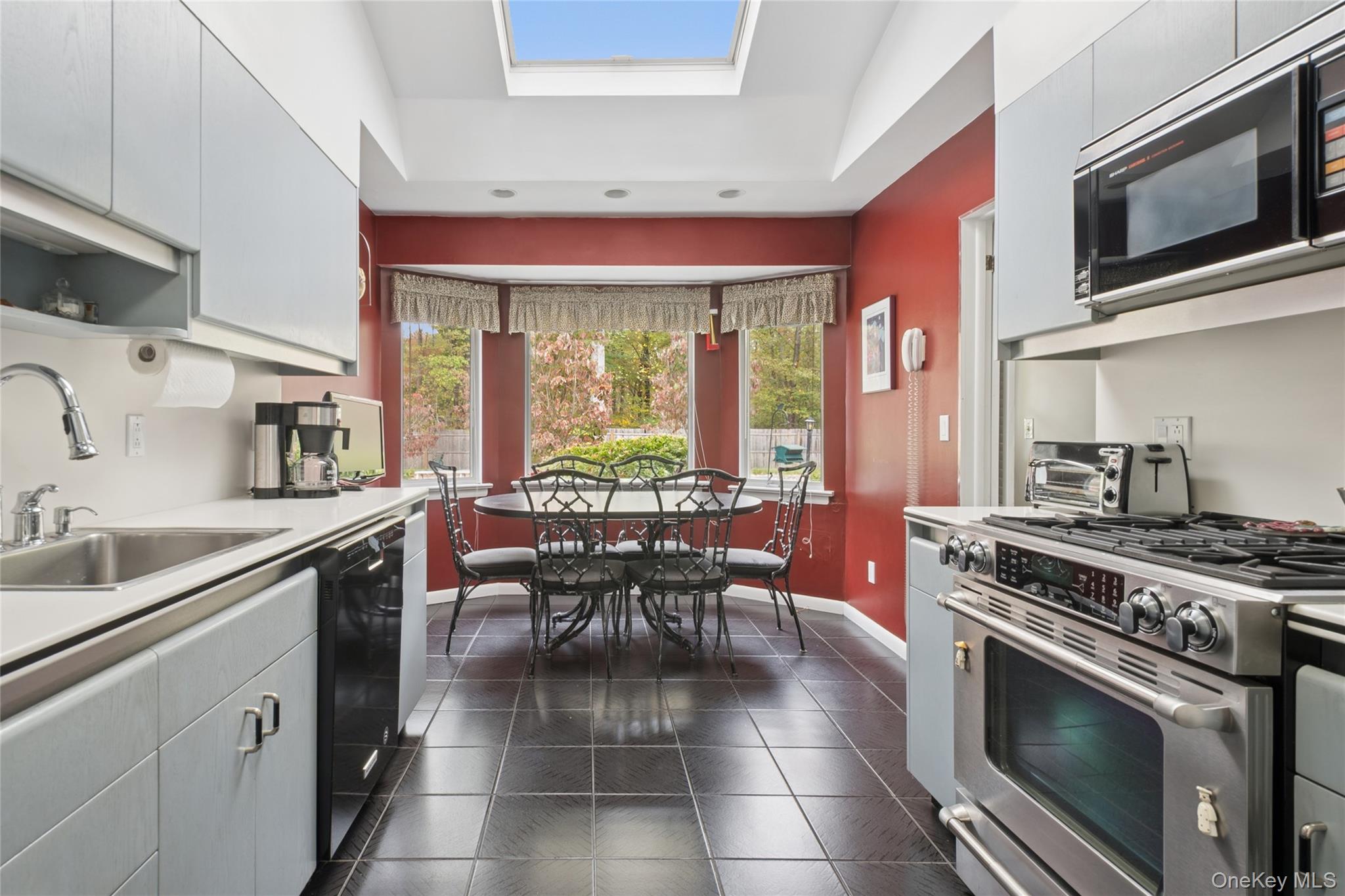 26 Jill Drive, West Nyack, NY 10994