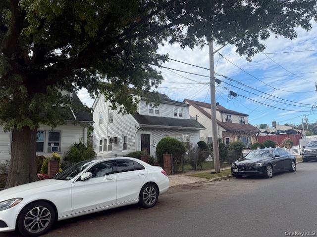 32 Dawes Avenue, Roosevelt, NY 11575