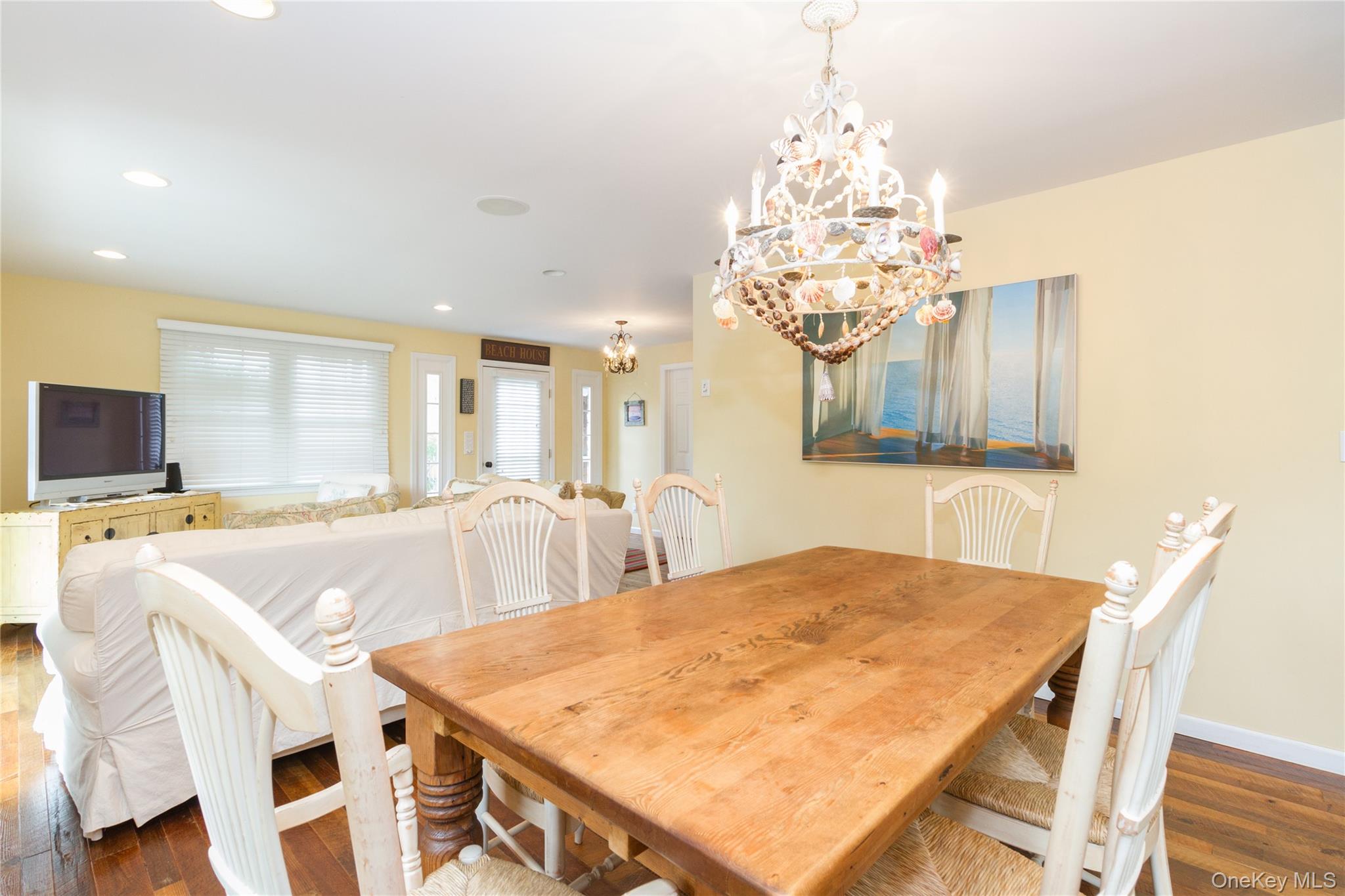 748 Ocean Breeze, Ocean Beach, NY 11770