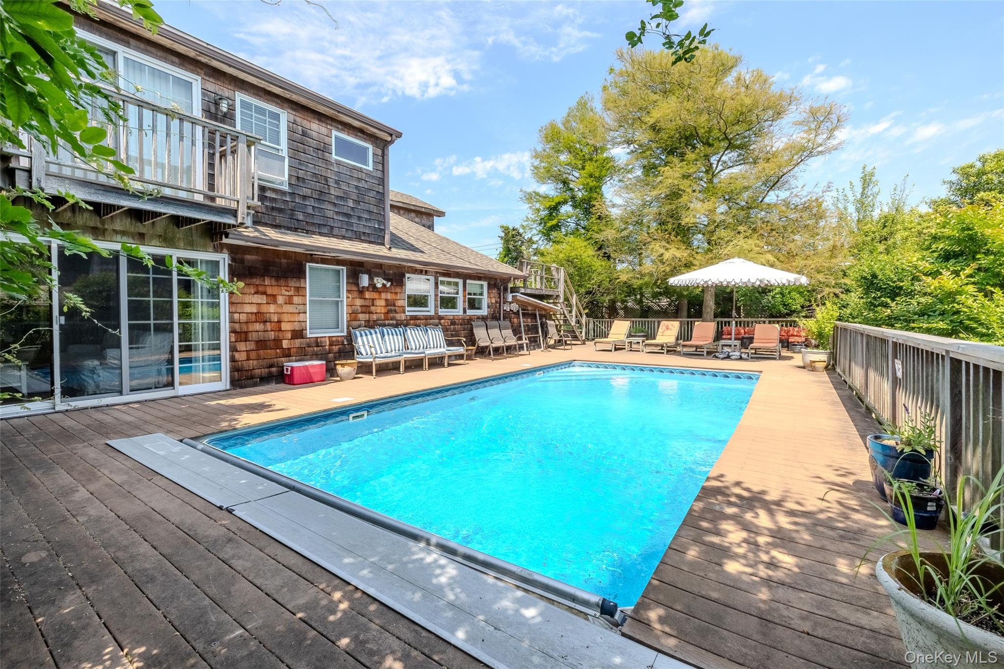 748 Ocean Breeze, Ocean Beach, NY 11770