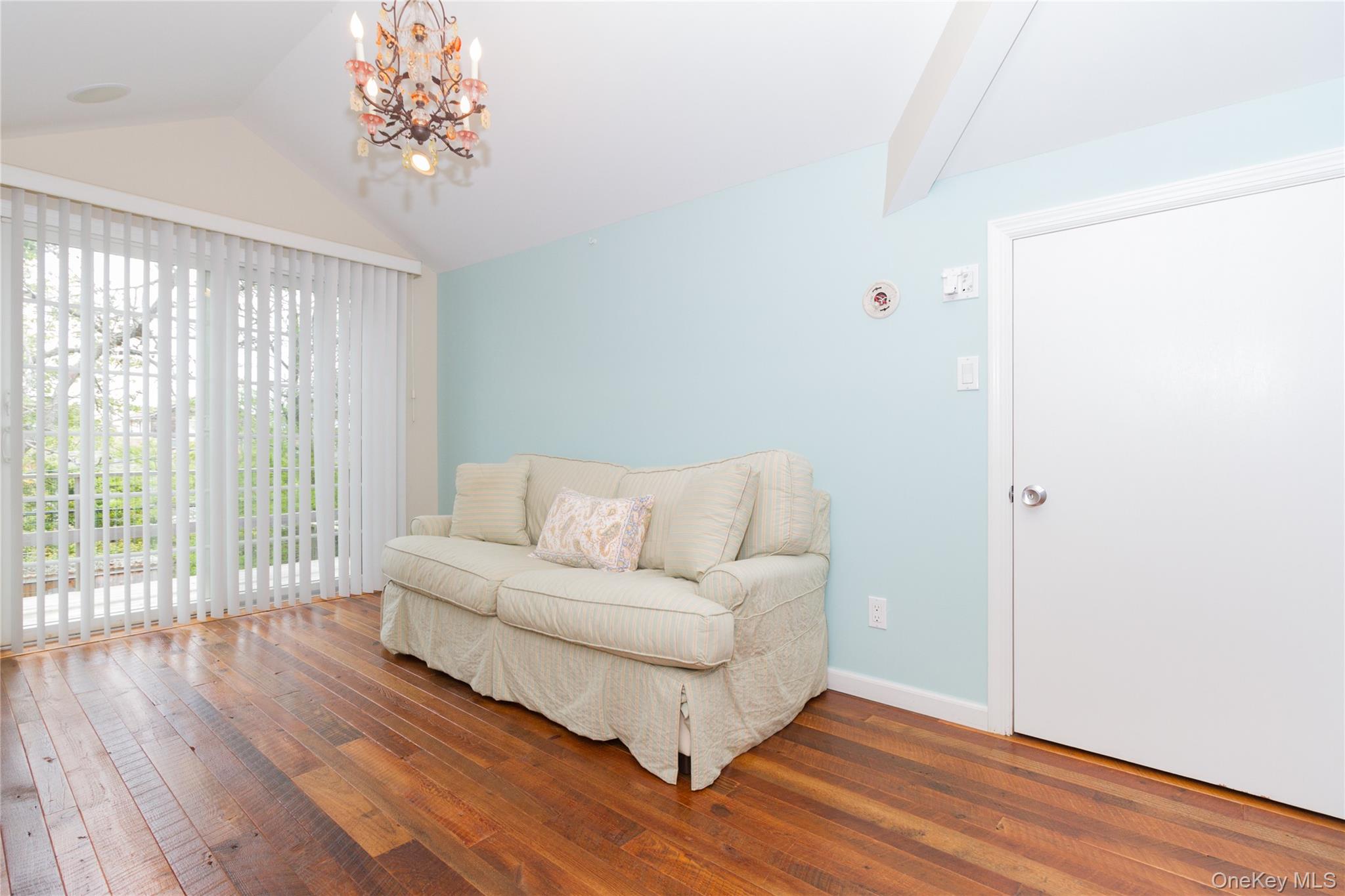 748 Ocean Breeze, Ocean Beach, NY 11770