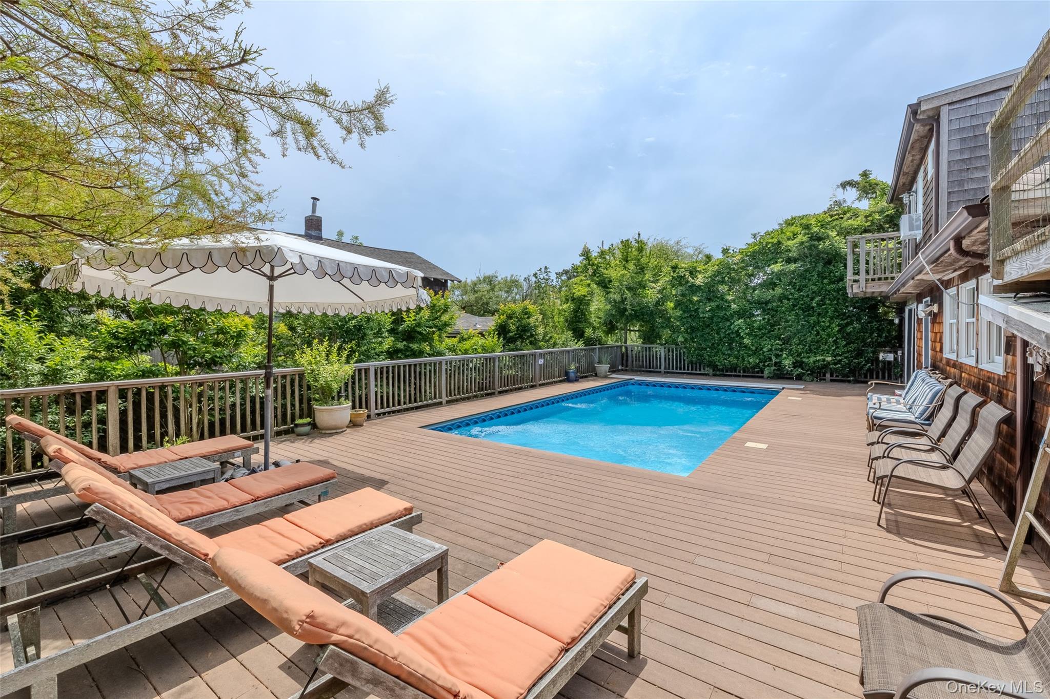 748 Ocean Breeze, Ocean Beach, NY 11770