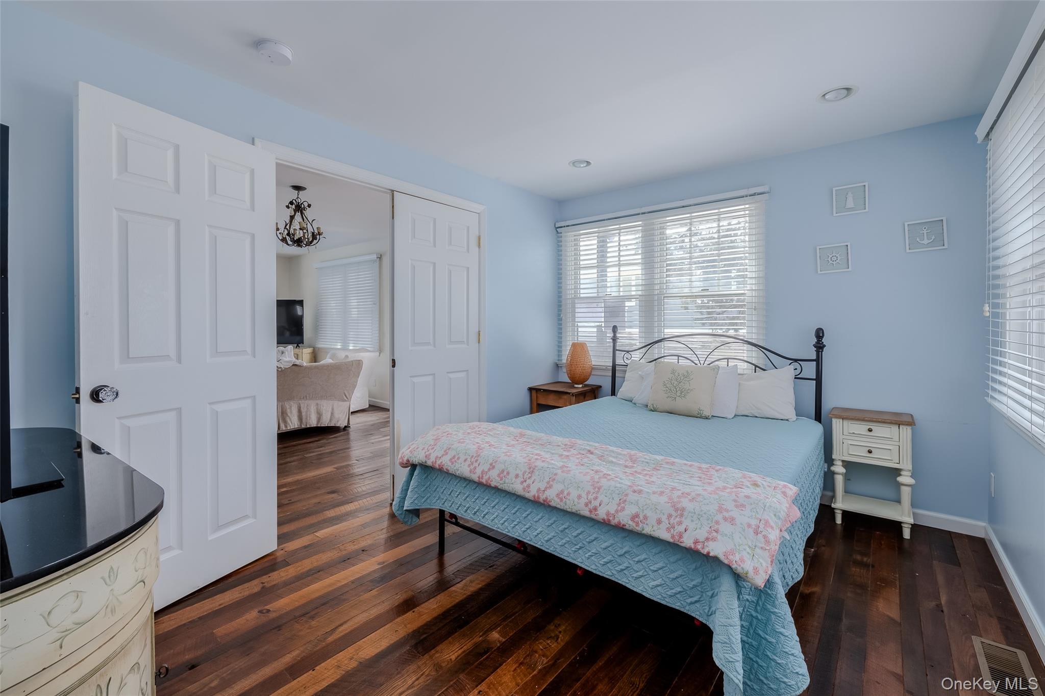 748 Ocean Breeze, Ocean Beach, NY 11770