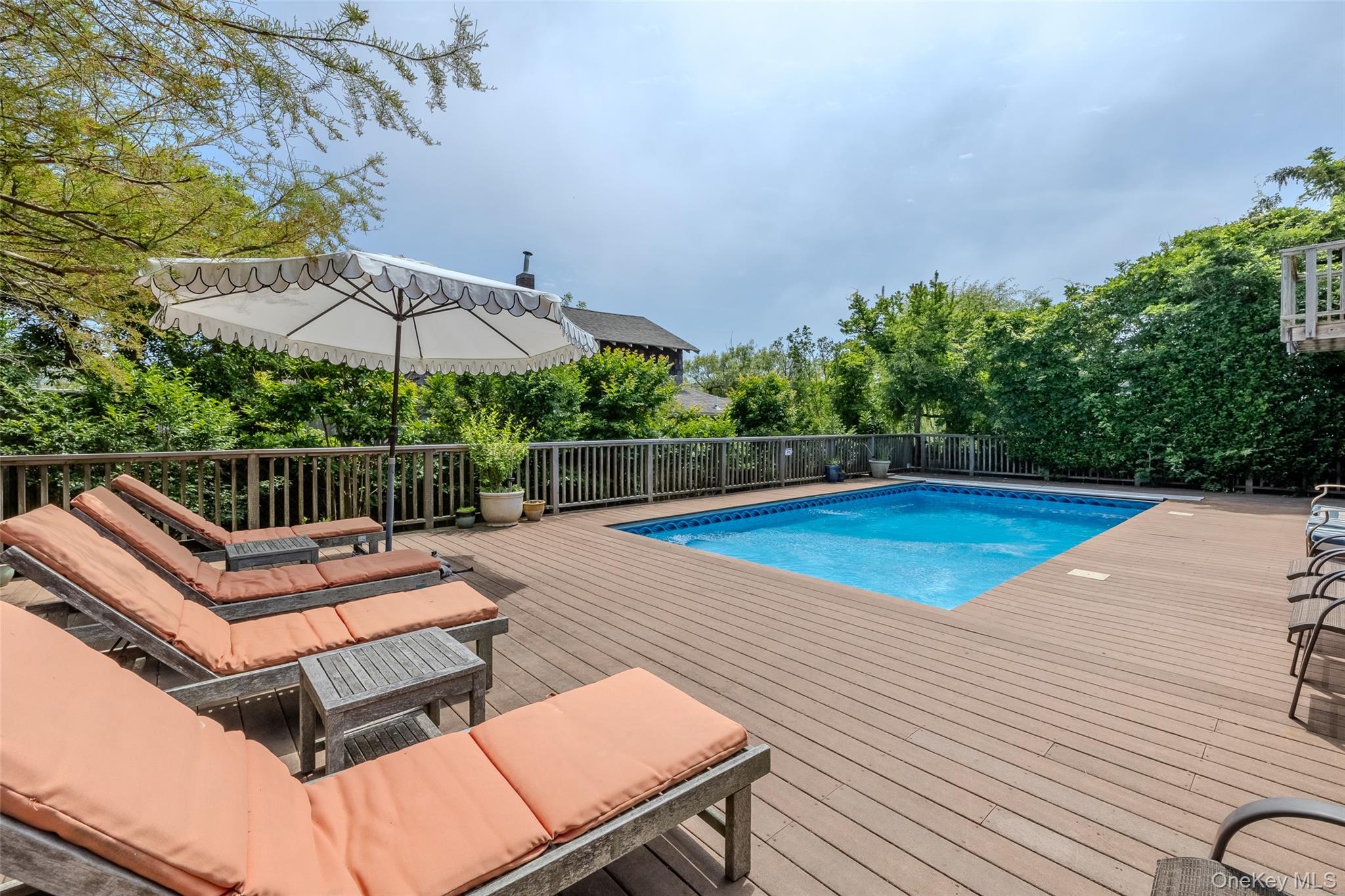 748 Ocean Breeze, Ocean Beach, NY 11770