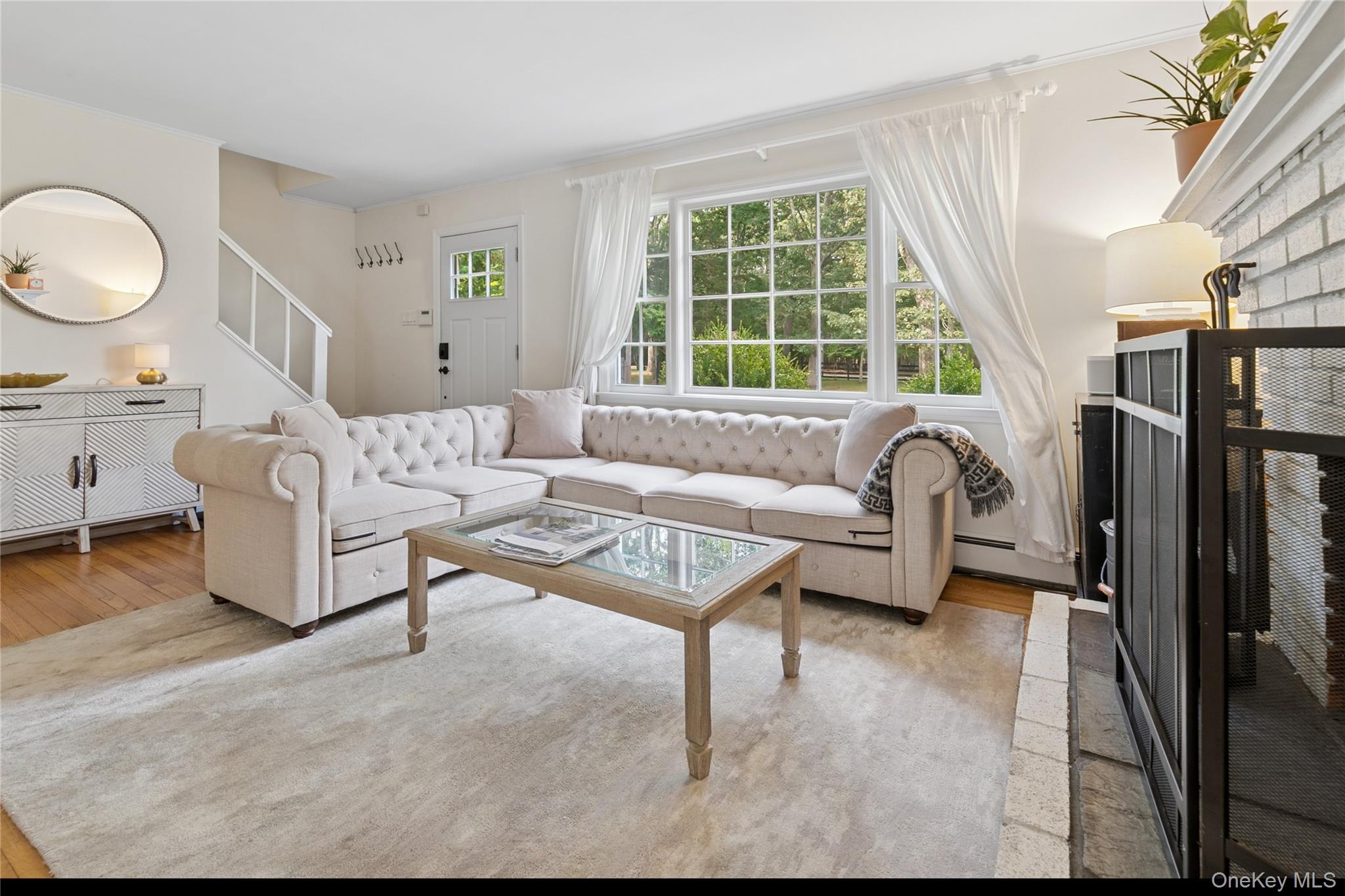 1181 FIREPLACE RD, East Hampton, NY 11937