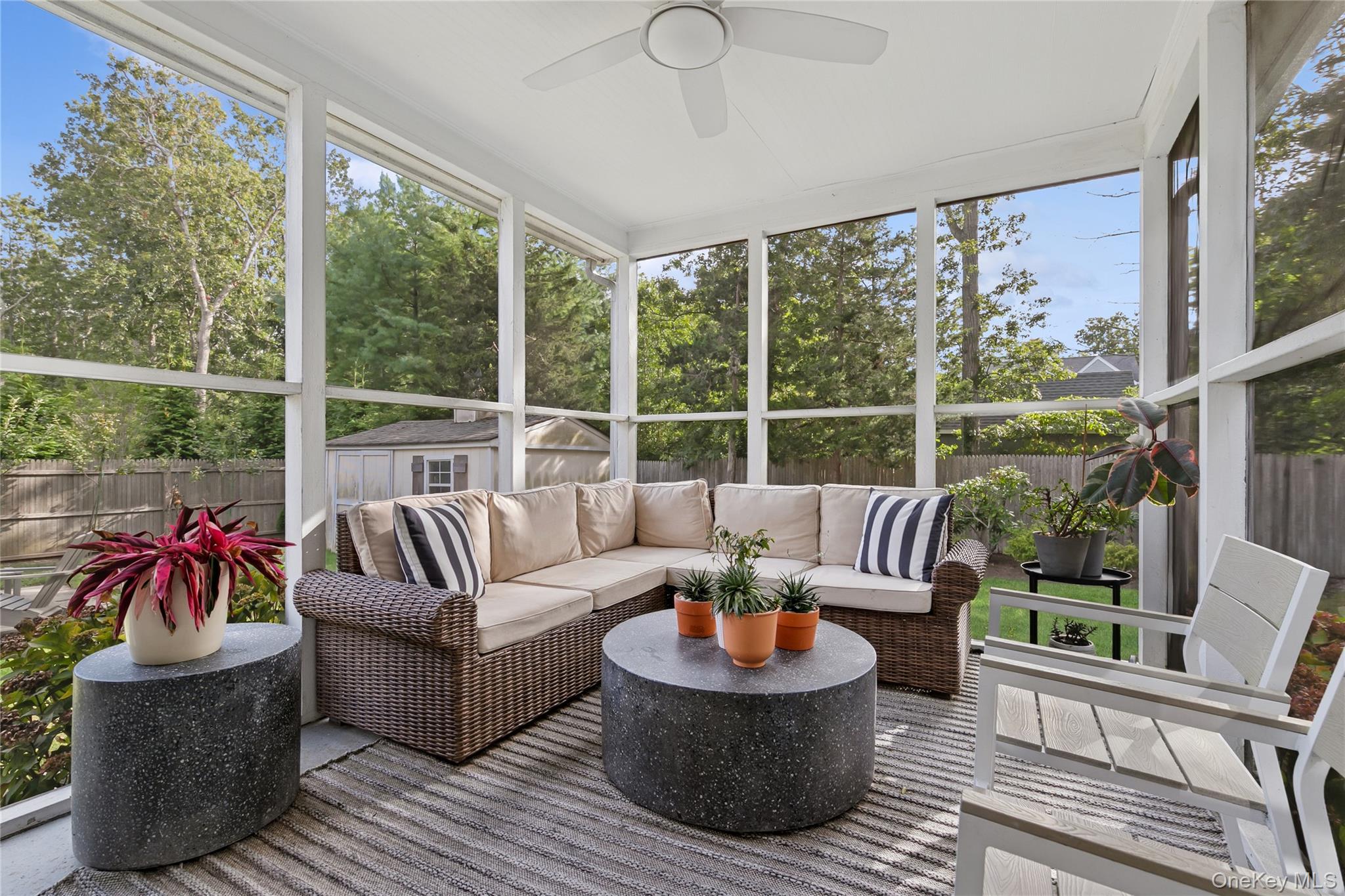 1181 FIREPLACE RD, East Hampton, NY 11937