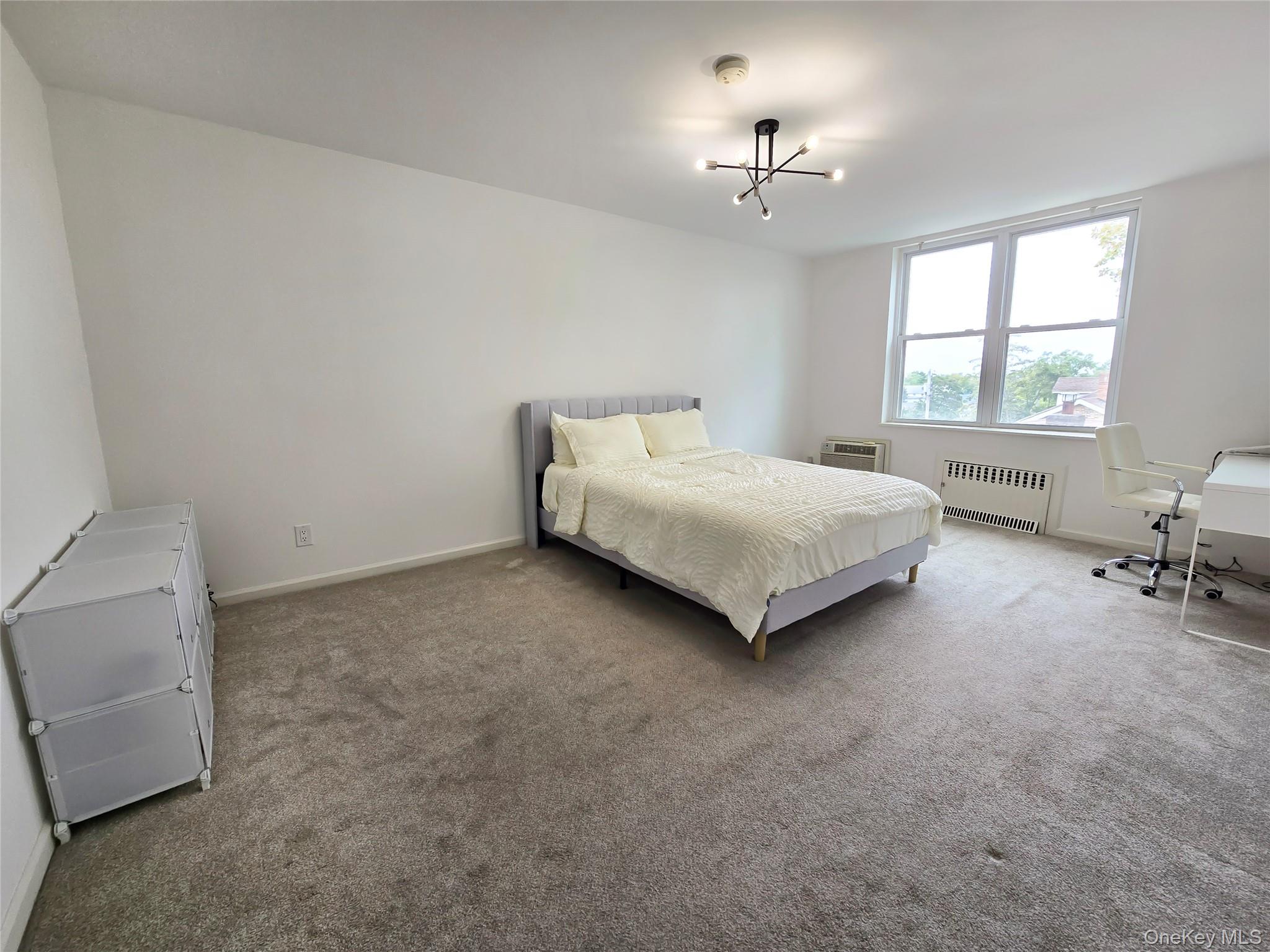 874 W Broadway # 3C, Woodmere, NY 11598