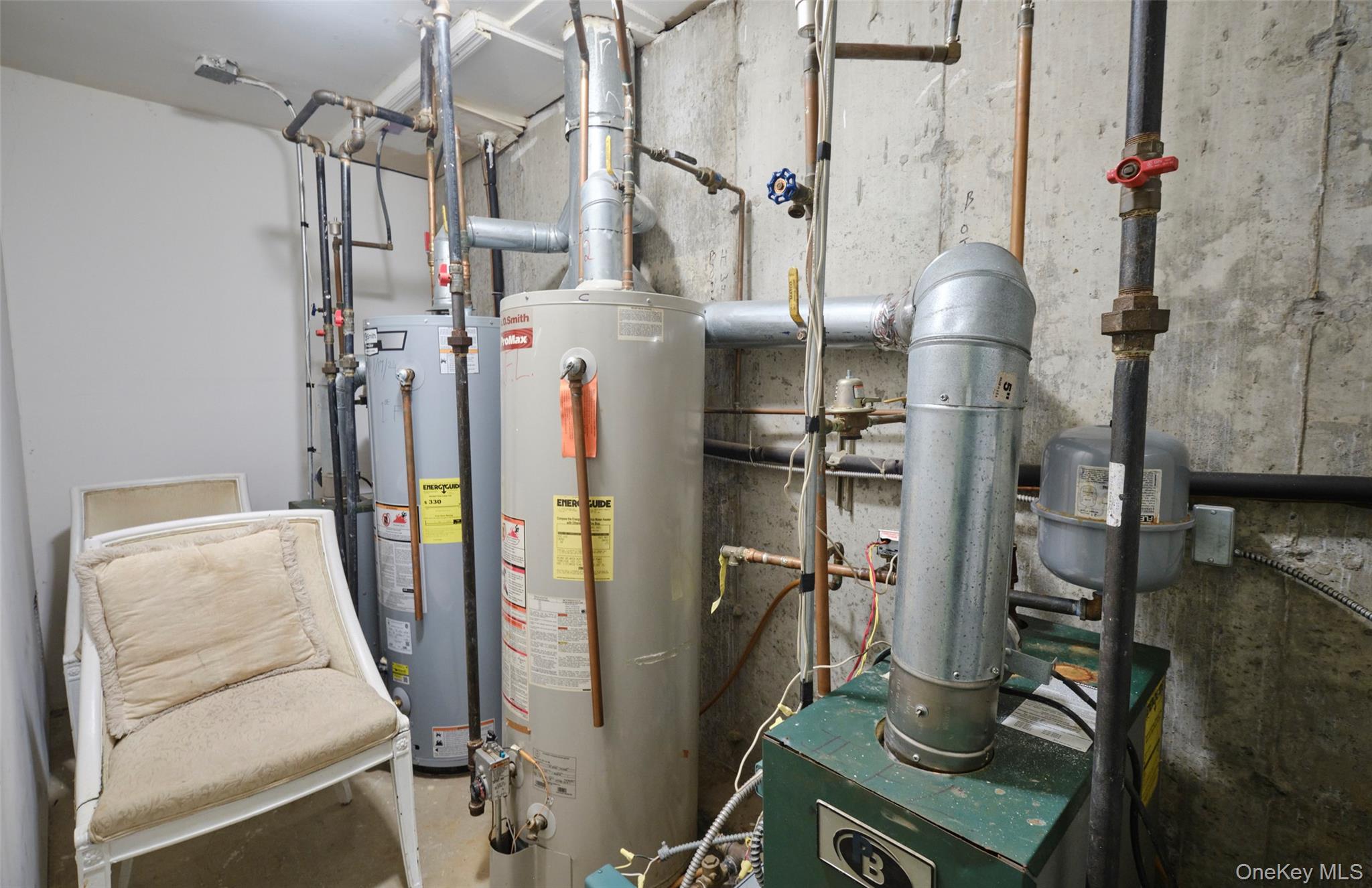 84-34 120 Street, Kew Gardens, NY 11415