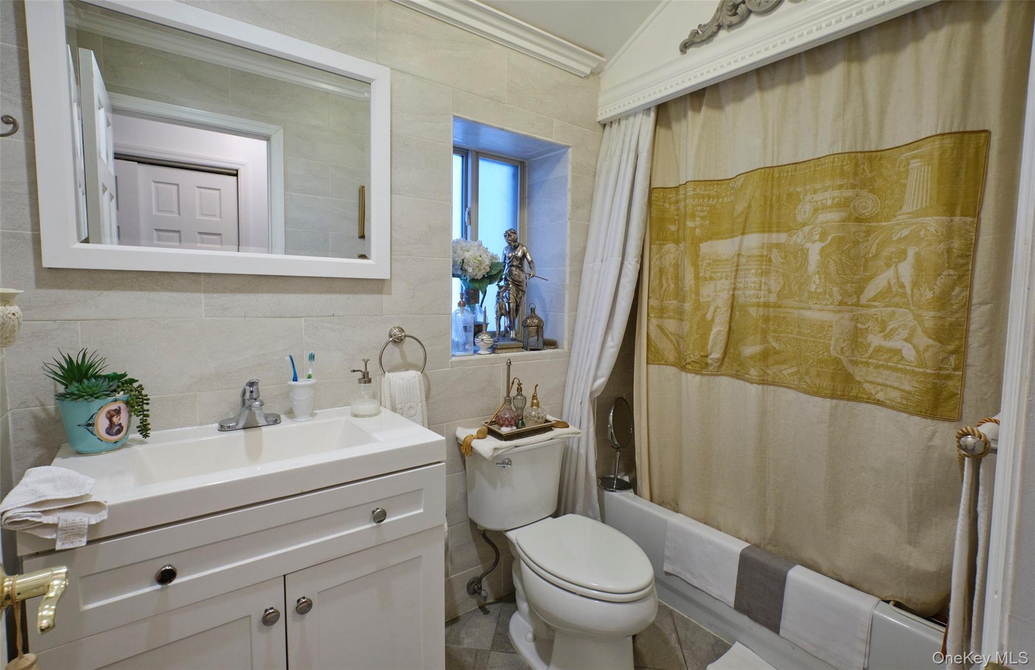 84-34 120 Street, Kew Gardens, NY 11415