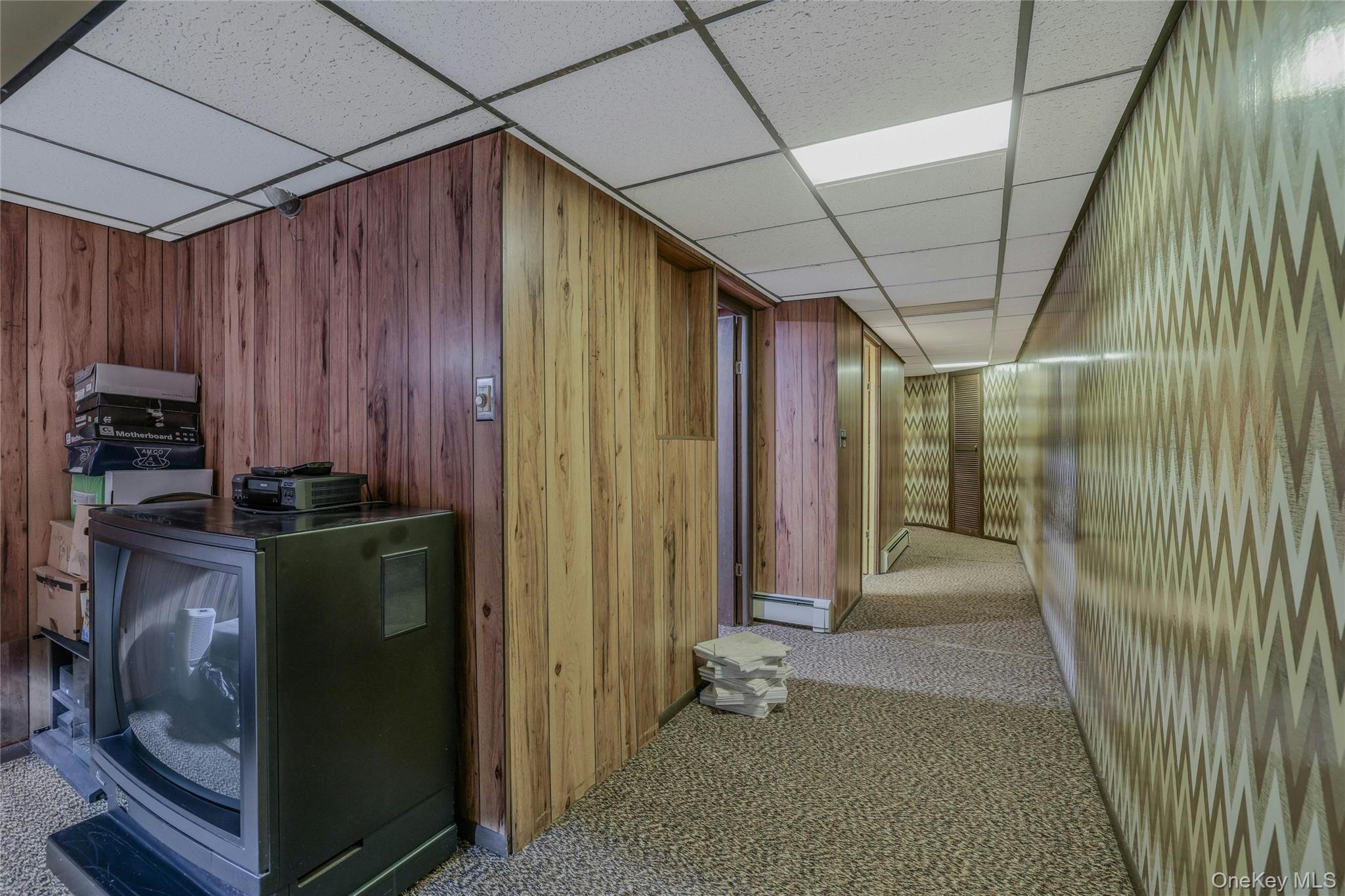 53 2nd Street, New Hyde Park, NY 11040