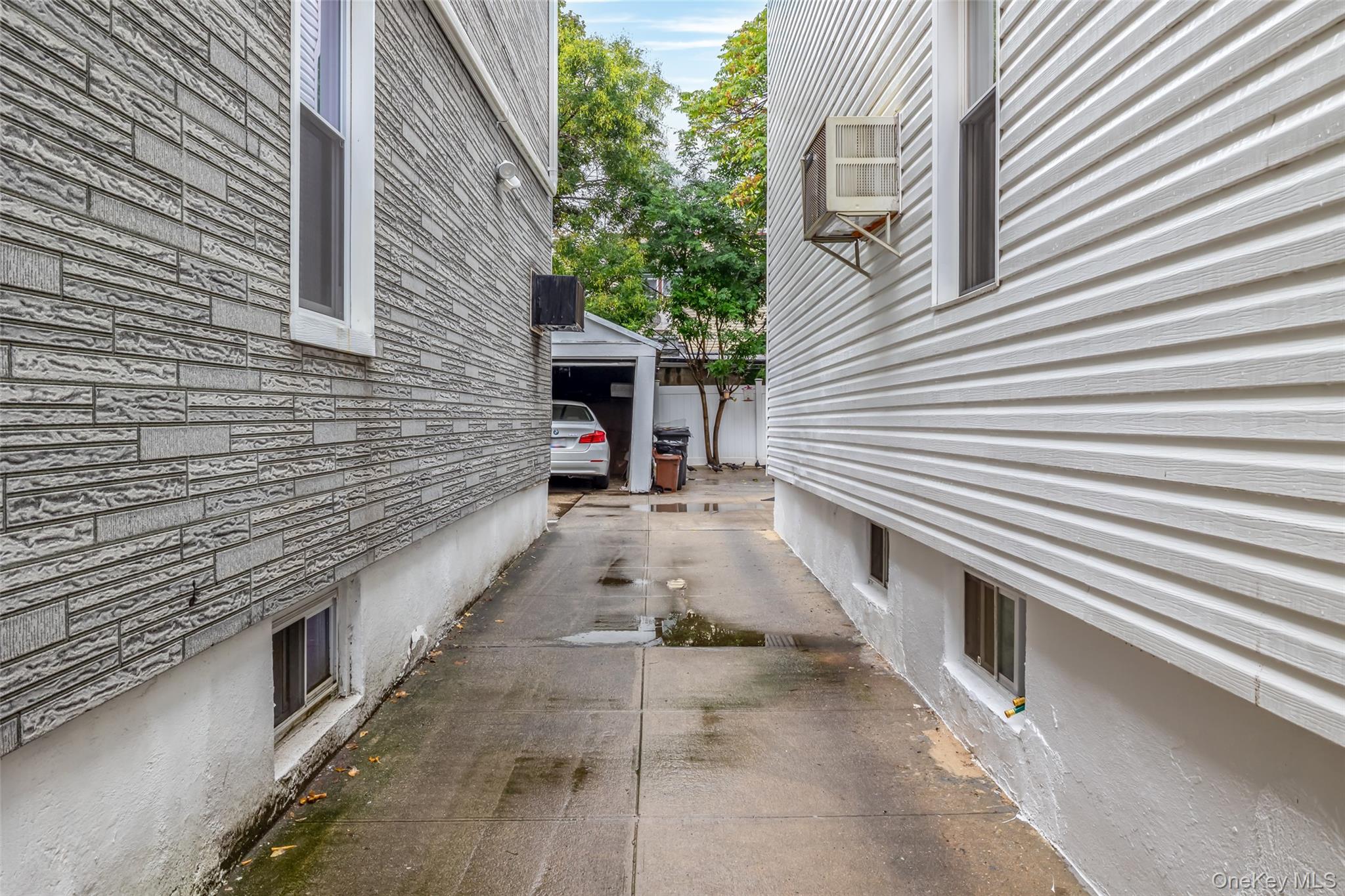 62-31 60th Road, Maspeth, NY 11378