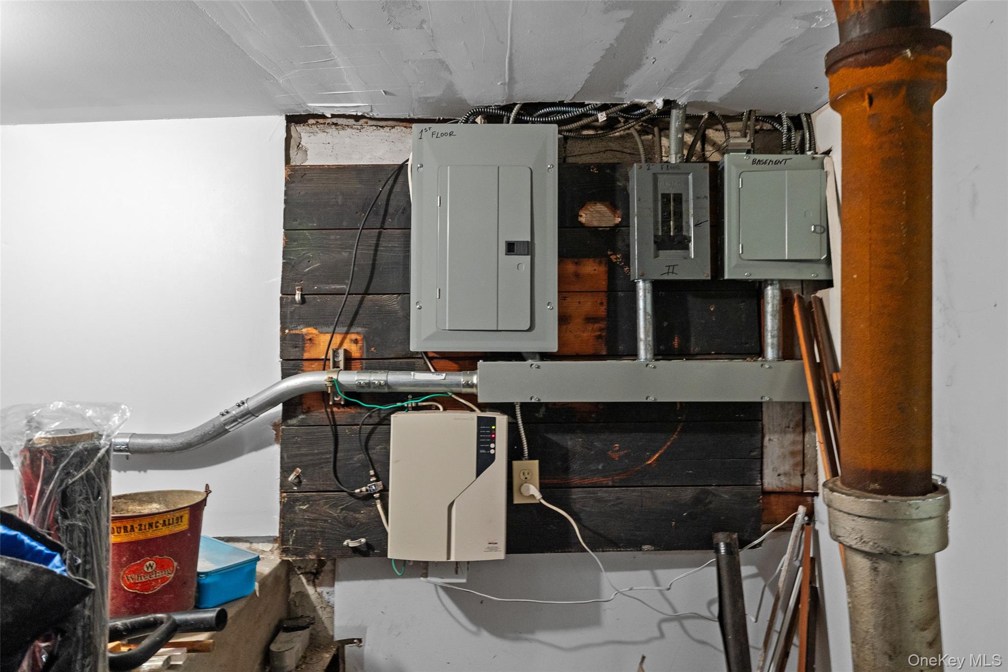 62-31 60th Road, Maspeth, NY 11378