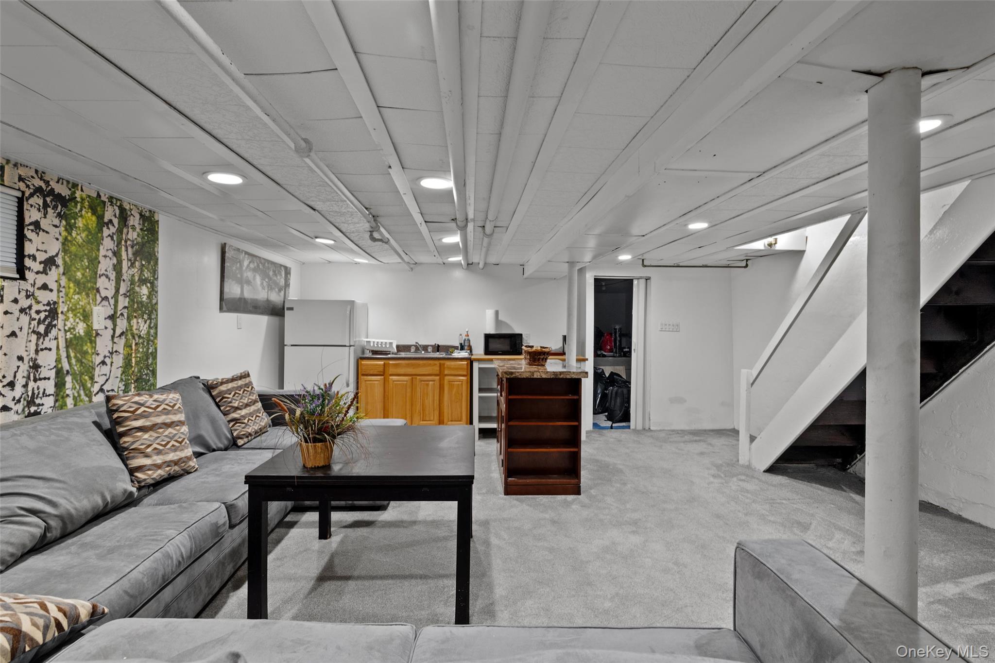 62-31 60th Road, Maspeth, NY 11378