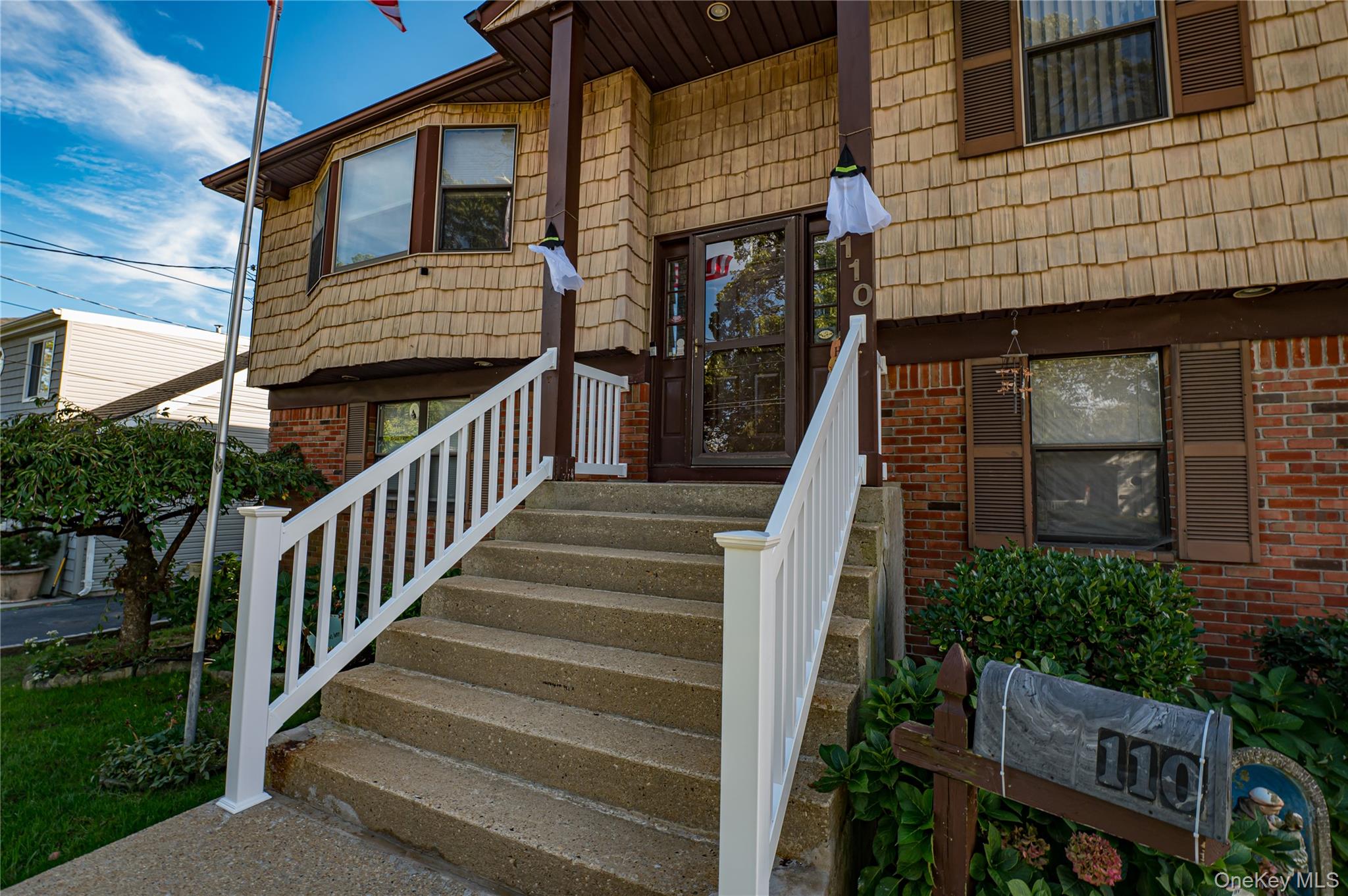 110 Kinsella Avenue, Massapequa Park, NY 11762