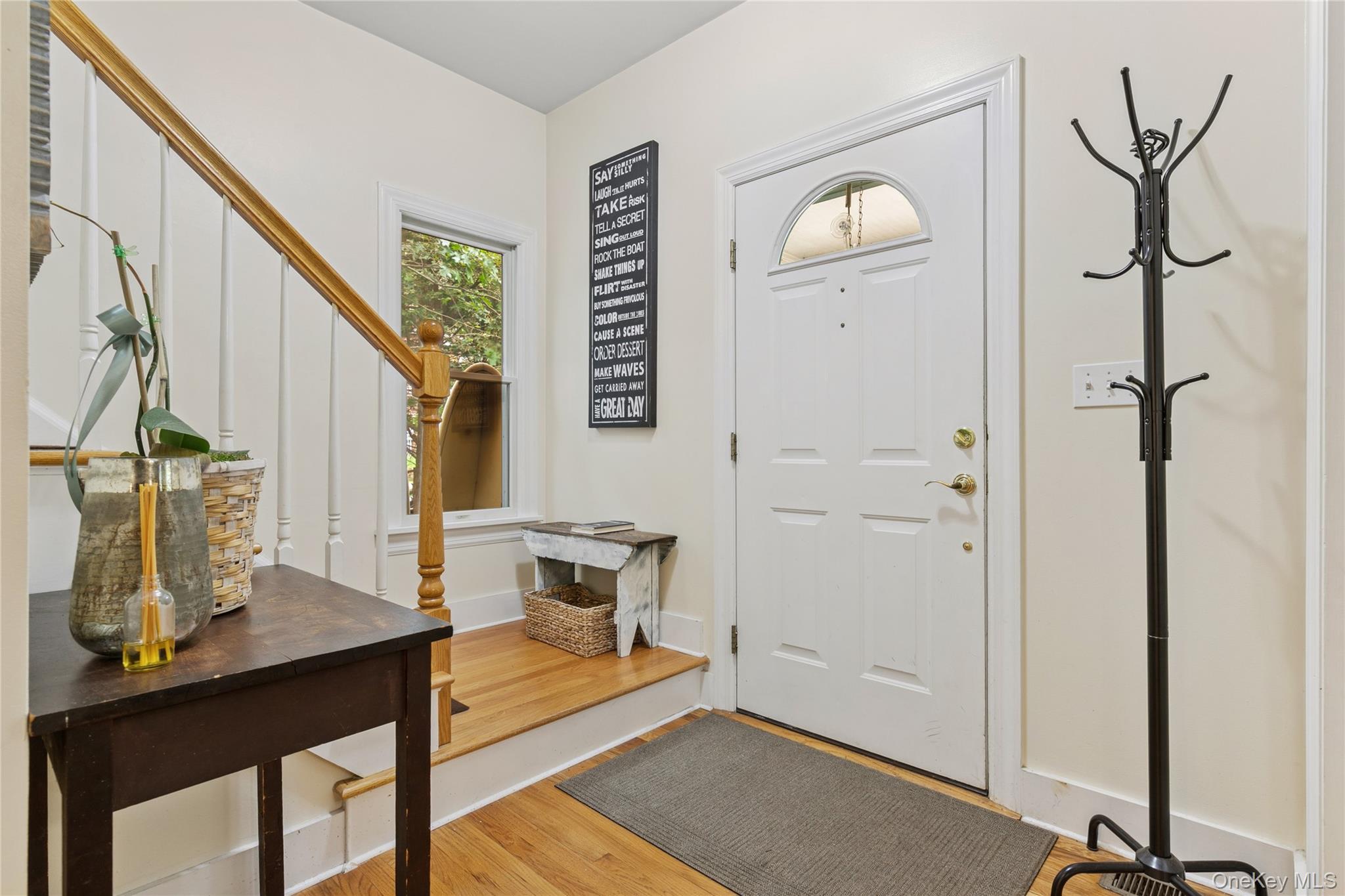 20 HOWARD ST, East Hampton, NY 11937