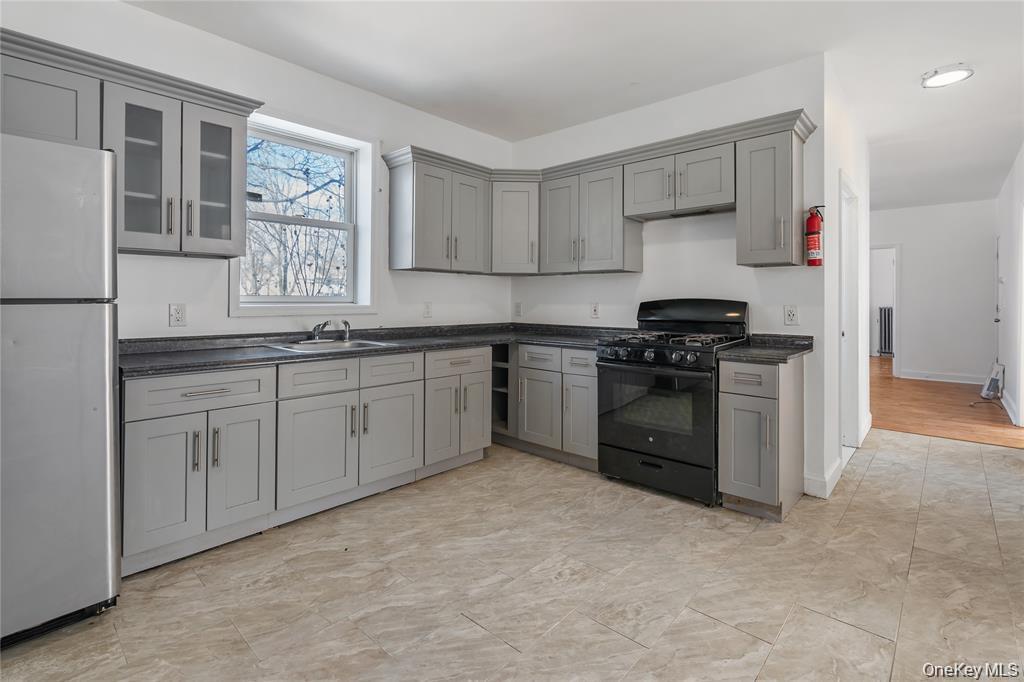 94 Winnikee Avenue # 3, Poughkeepsie, NY 12601