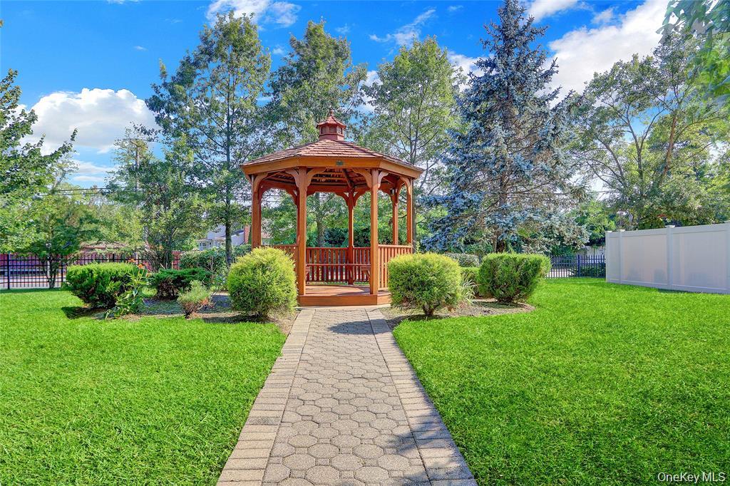 81 Finch # 2B, Islip, NY 11751