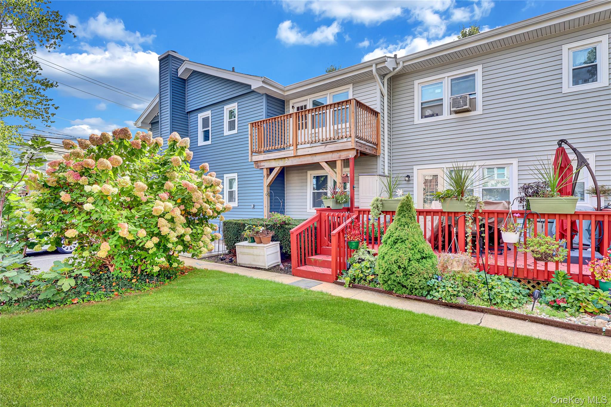81 Finch # 2B, Islip, NY 11751