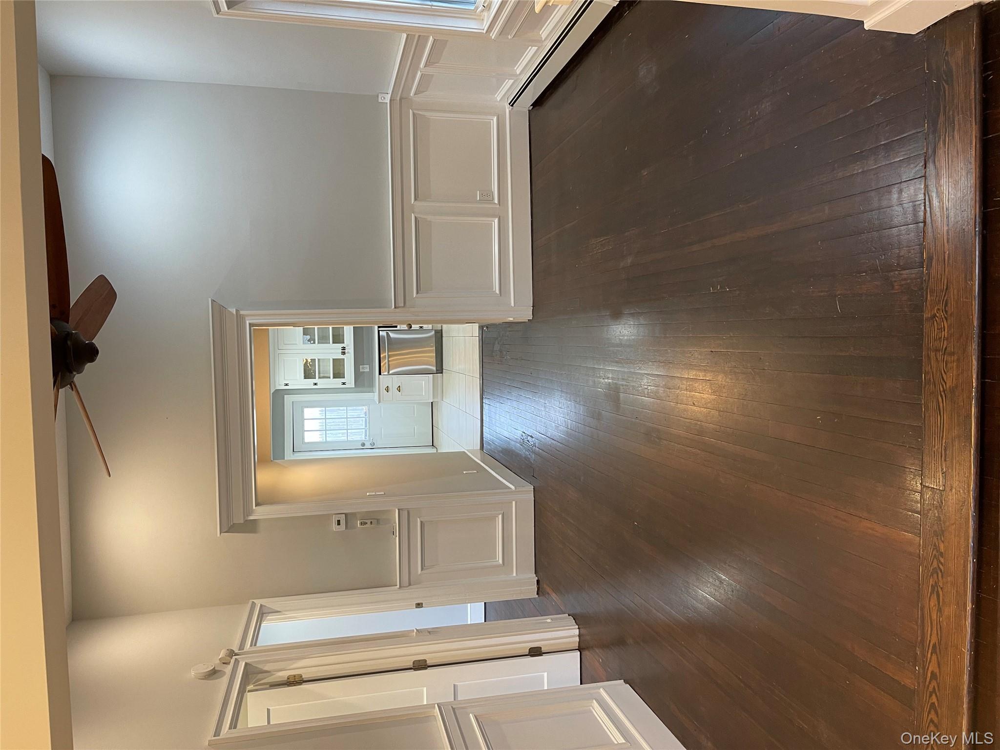 94 New York Avenue, Sound Beach, NY 11789