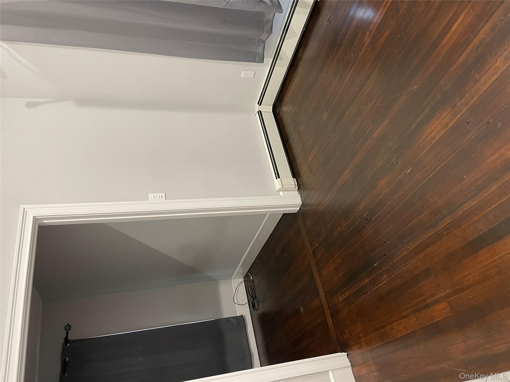 94 New York Avenue, Sound Beach, NY 11789